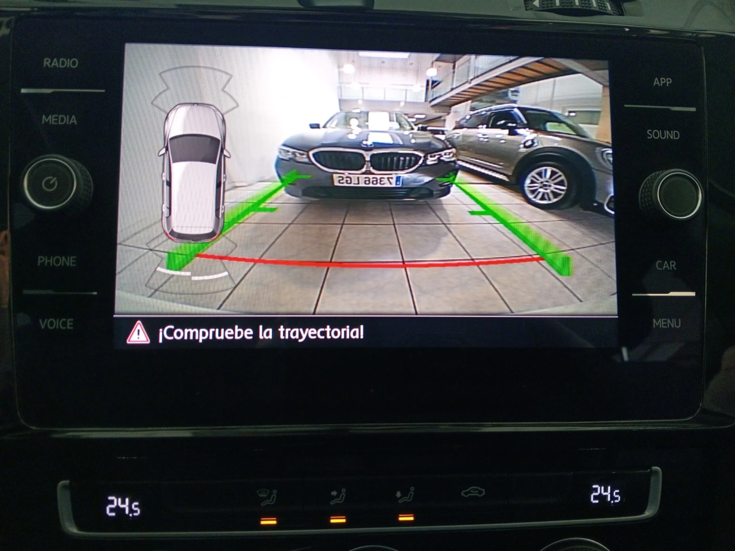 VOLKSWAGEN GOLF SPORT 1.5 TSI 96KW (130CV) - Foto 16