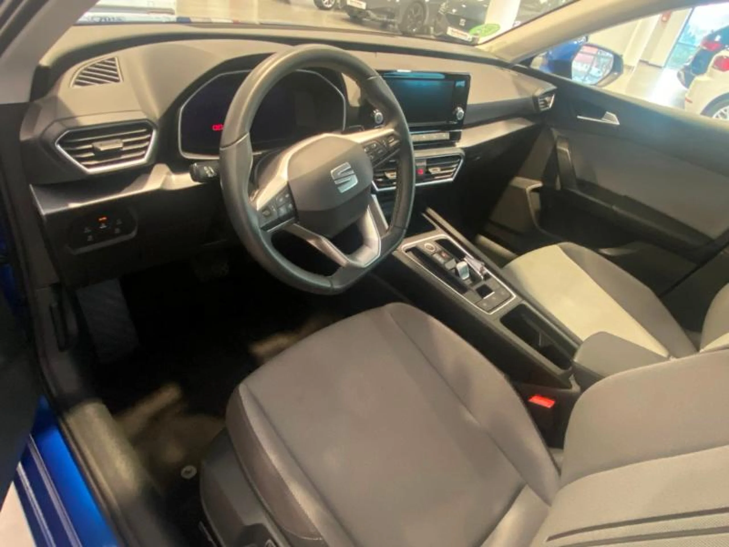 SEAT LEON 2.0 TDI 110KW DSG 7 STYLE XL - Foto 9