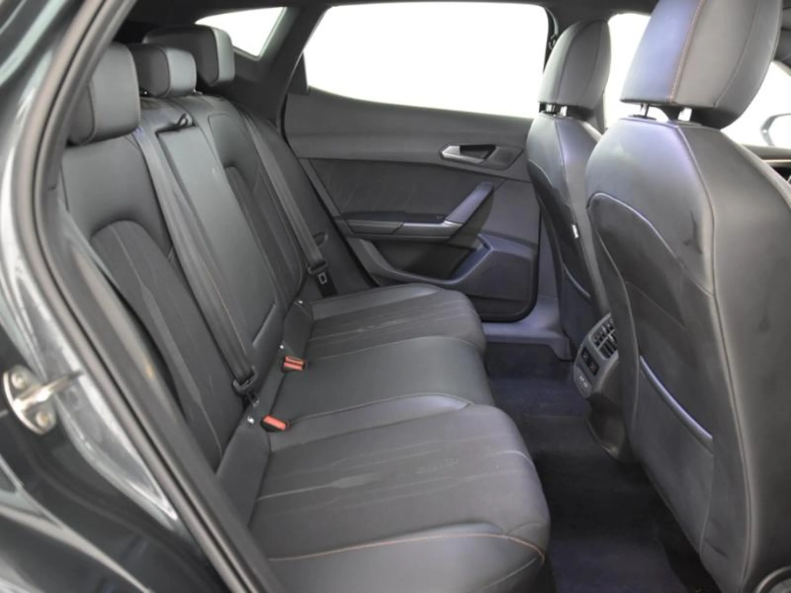 CUPRA FORMENTOR 1.5 TSI 110KW (150 CV) - Foto 6