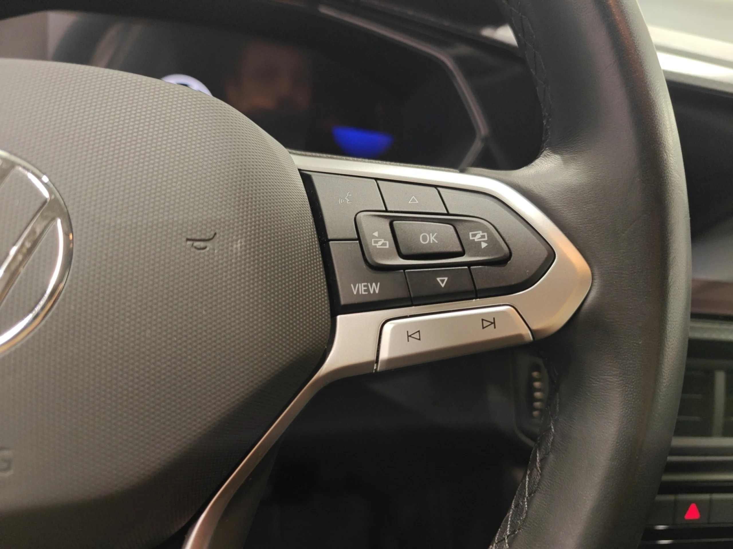 VOLKSWAGEN T CROSS ADVANCE 1.0 TSI 81KW (110CV) DSG - Foto 10