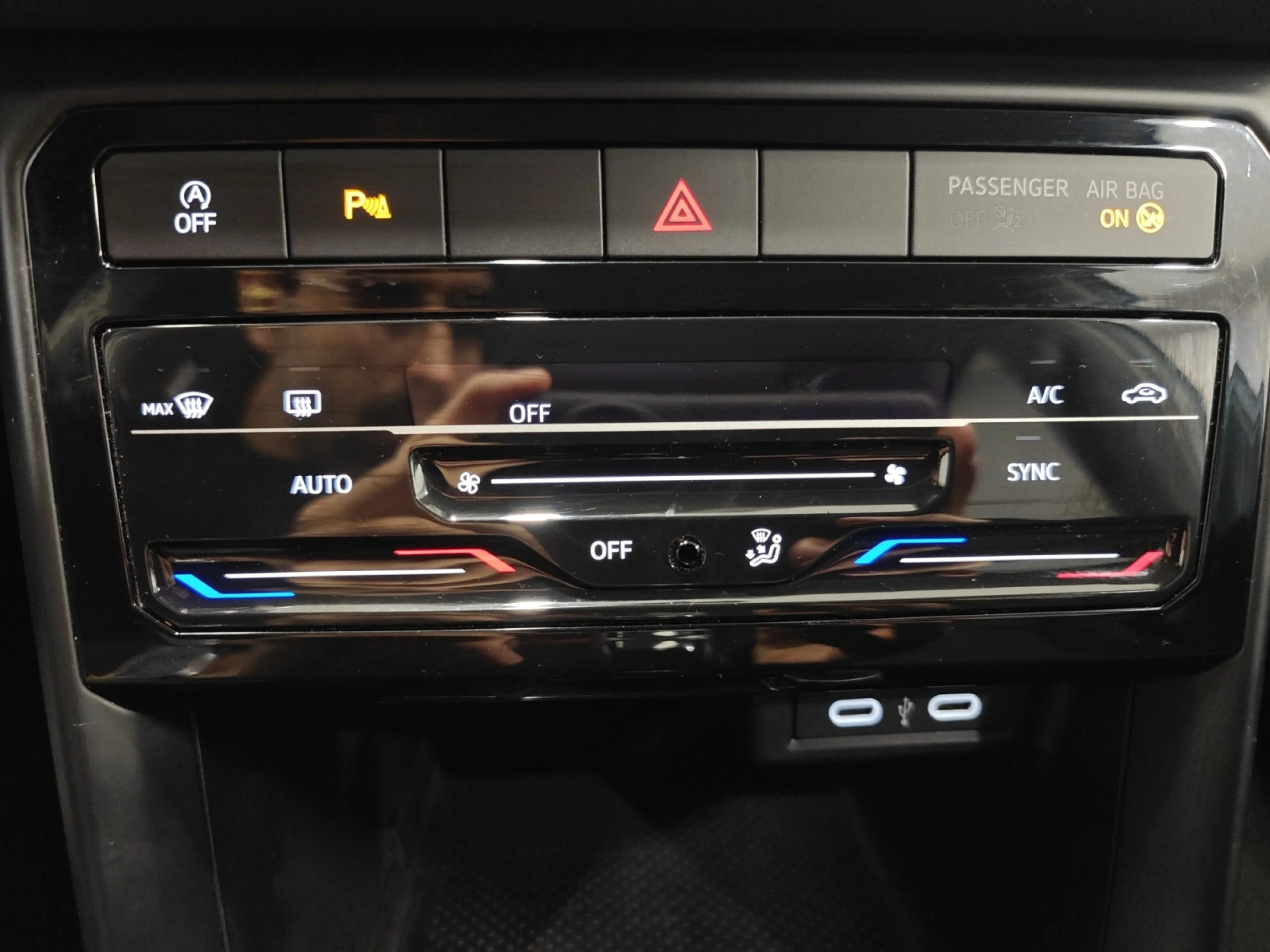 VOLKSWAGEN T CROSS ADVANCE 1.0 TSI 81KW (110CV) DSG - Foto 20