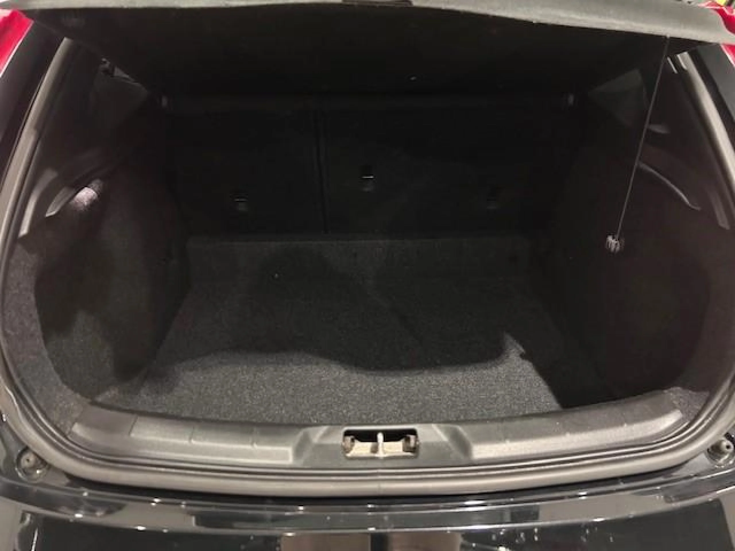 VOLVO V40 2.0 D3 MOMENTUM - Foto 10