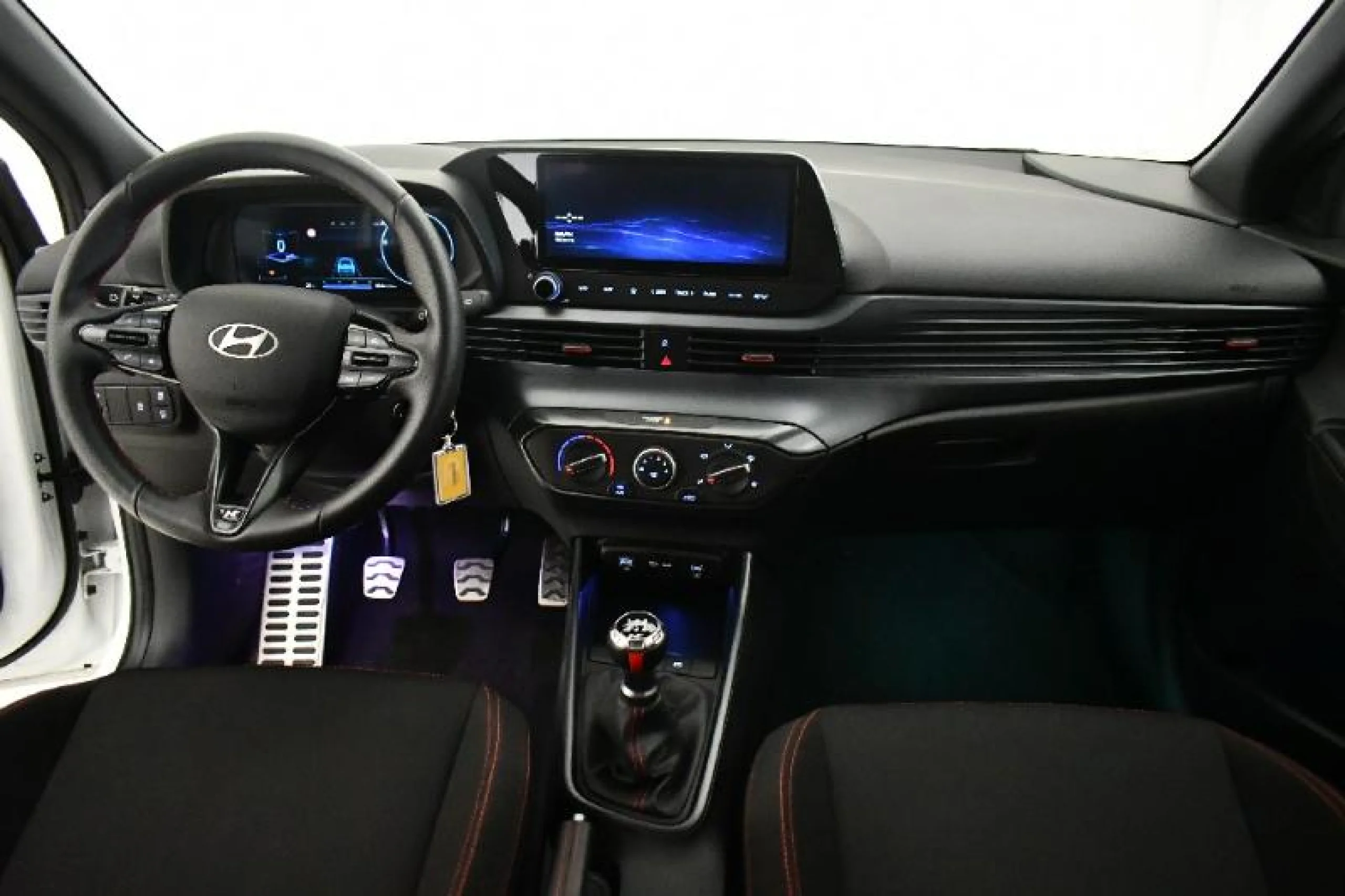 HYUNDAI I20 1.2 MPI N LINE 30 ANIVERSARIO - Foto 5