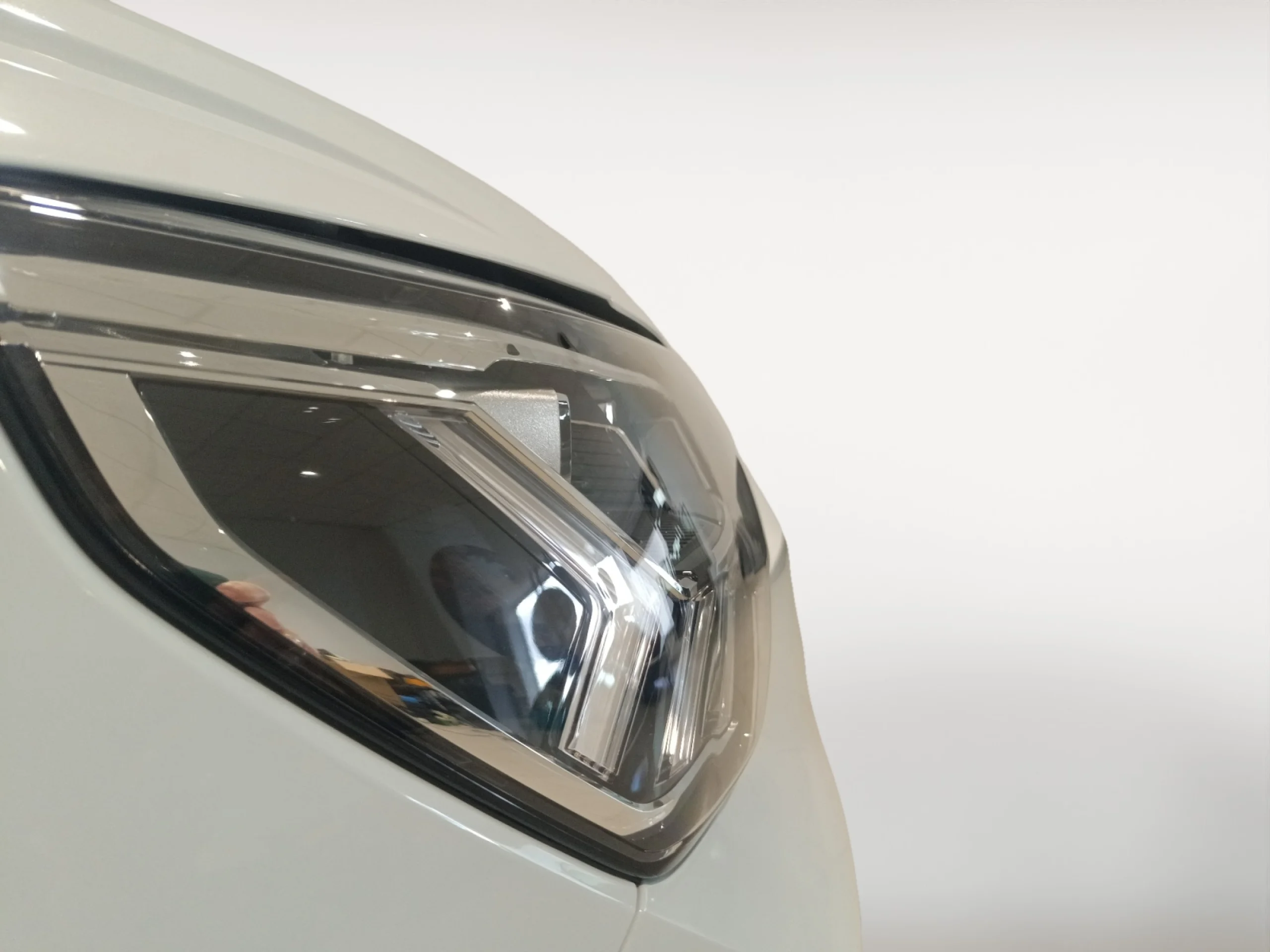 AUDI Q3 BLACK LINE 35 TFSI 110KW (150CV) S TRON - Foto 6