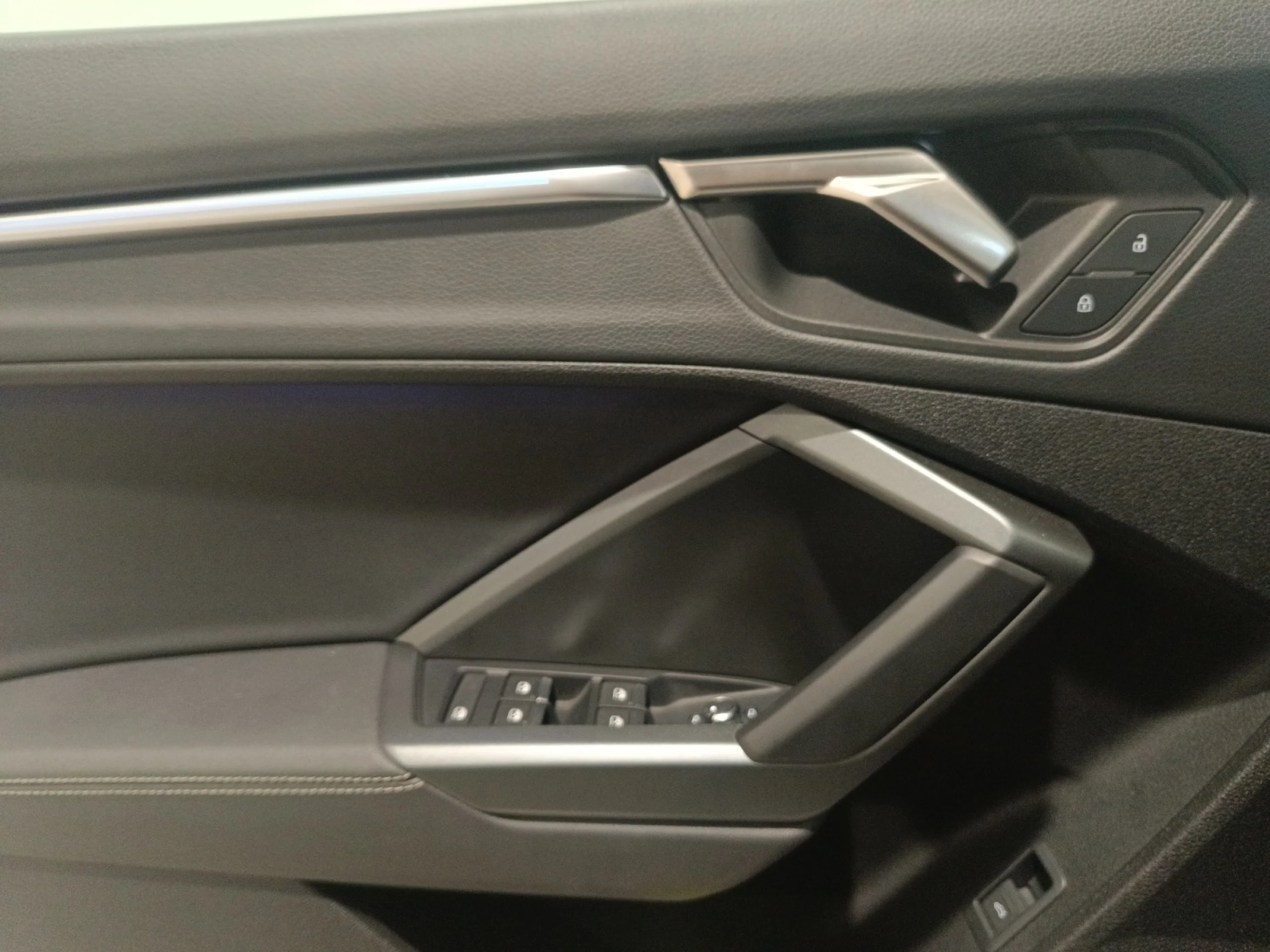 AUDI Q3 BLACK LINE 35 TFSI 110KW (150CV) S TRON - Foto 14