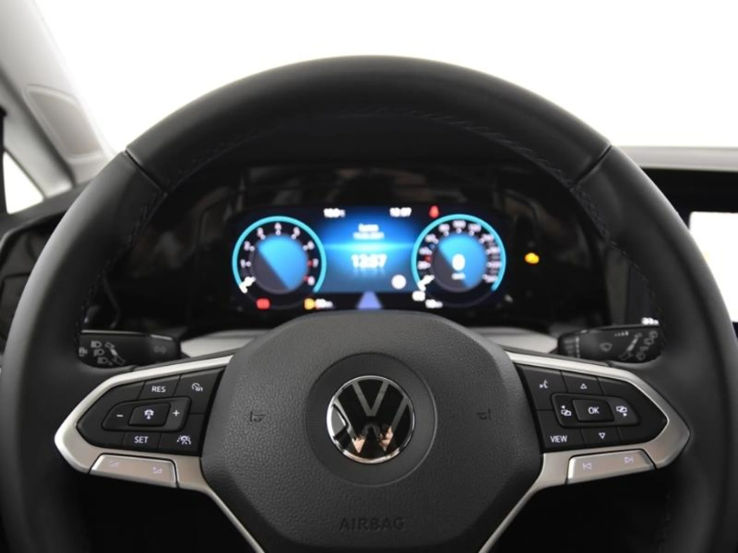 VOLKSWAGEN GOLF LIFE 2.0 TDI 85KW (115CV) - Foto 14