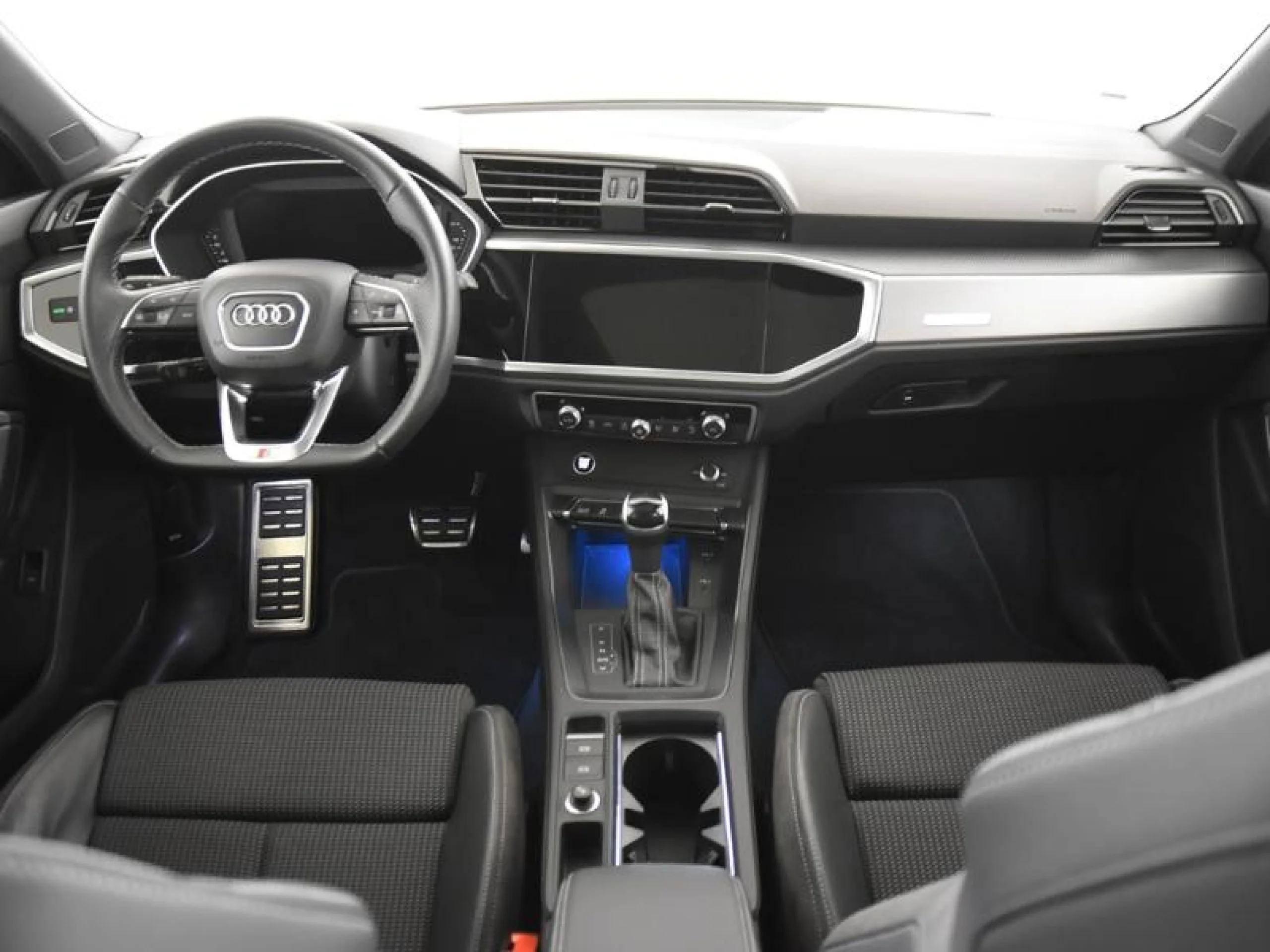 AUDI Q3 SPORTBACK 40 TDI 147KW S TRONIC QUATTRO BLACK LINE - Foto 4