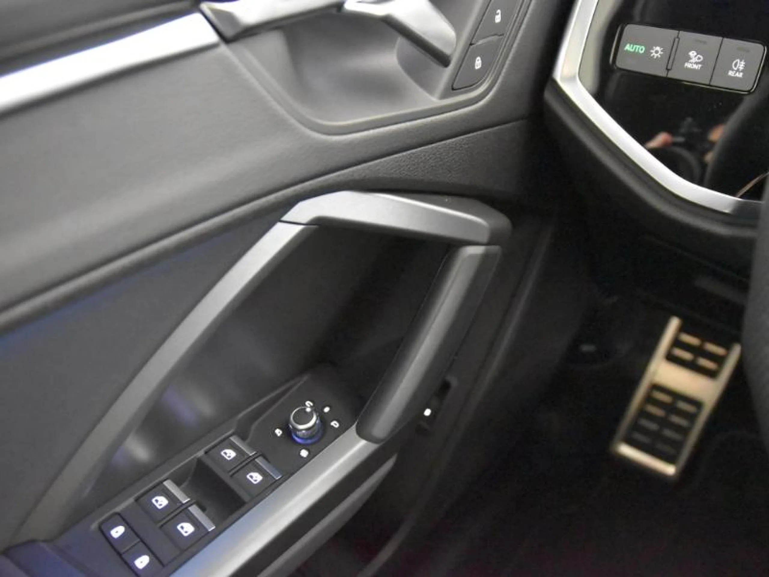 AUDI Q3 SPORTBACK 40 TDI 147KW S TRONIC QUATTRO BLACK LINE - Foto 18