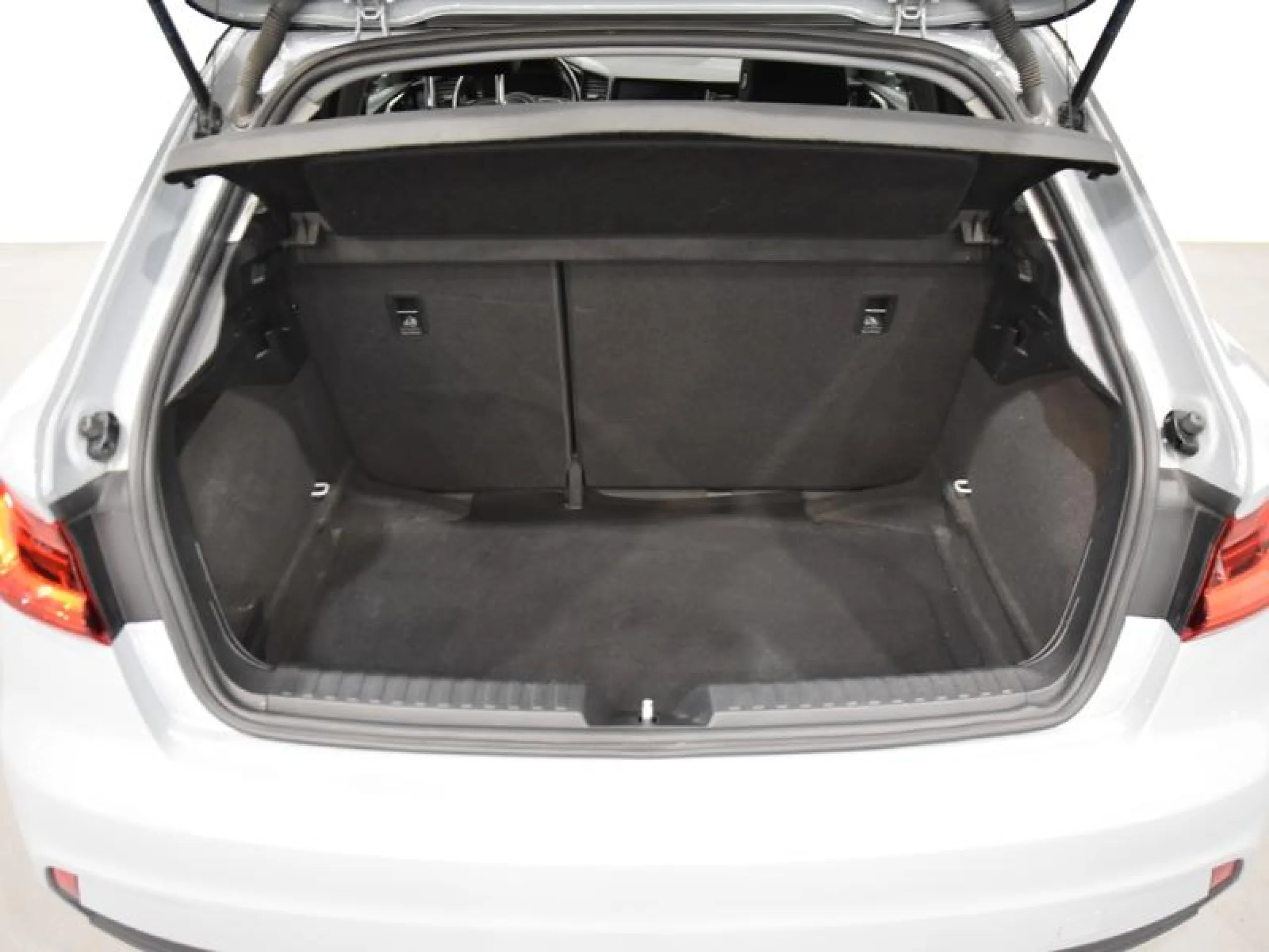 AUDI A1 SPORTBACK ADVANCED 30 TFSI 85KW (116CV) - Foto 8