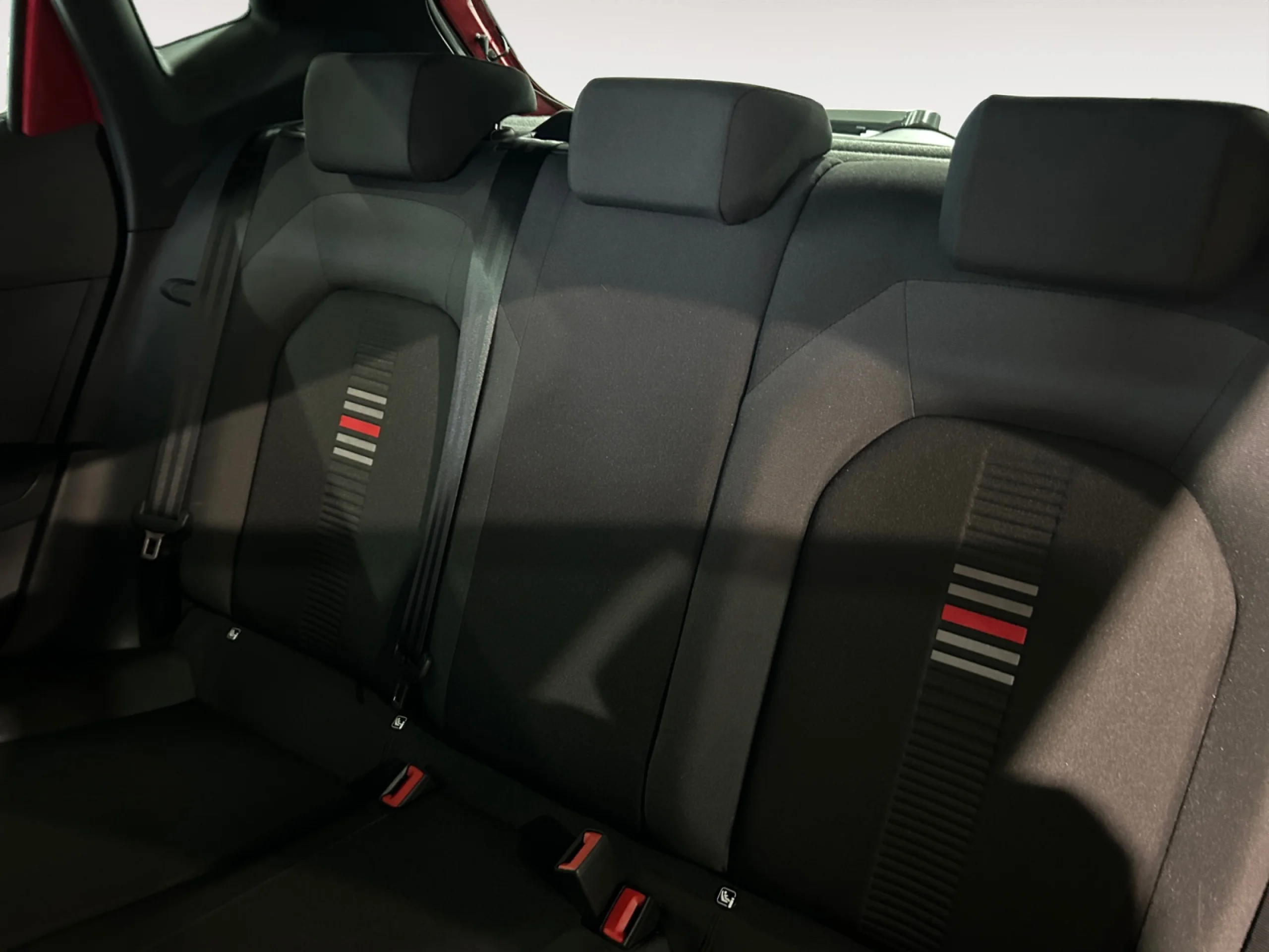 SEAT IBIZA 1.0 TSI 85KW (115CV) DSG FR - Foto 6