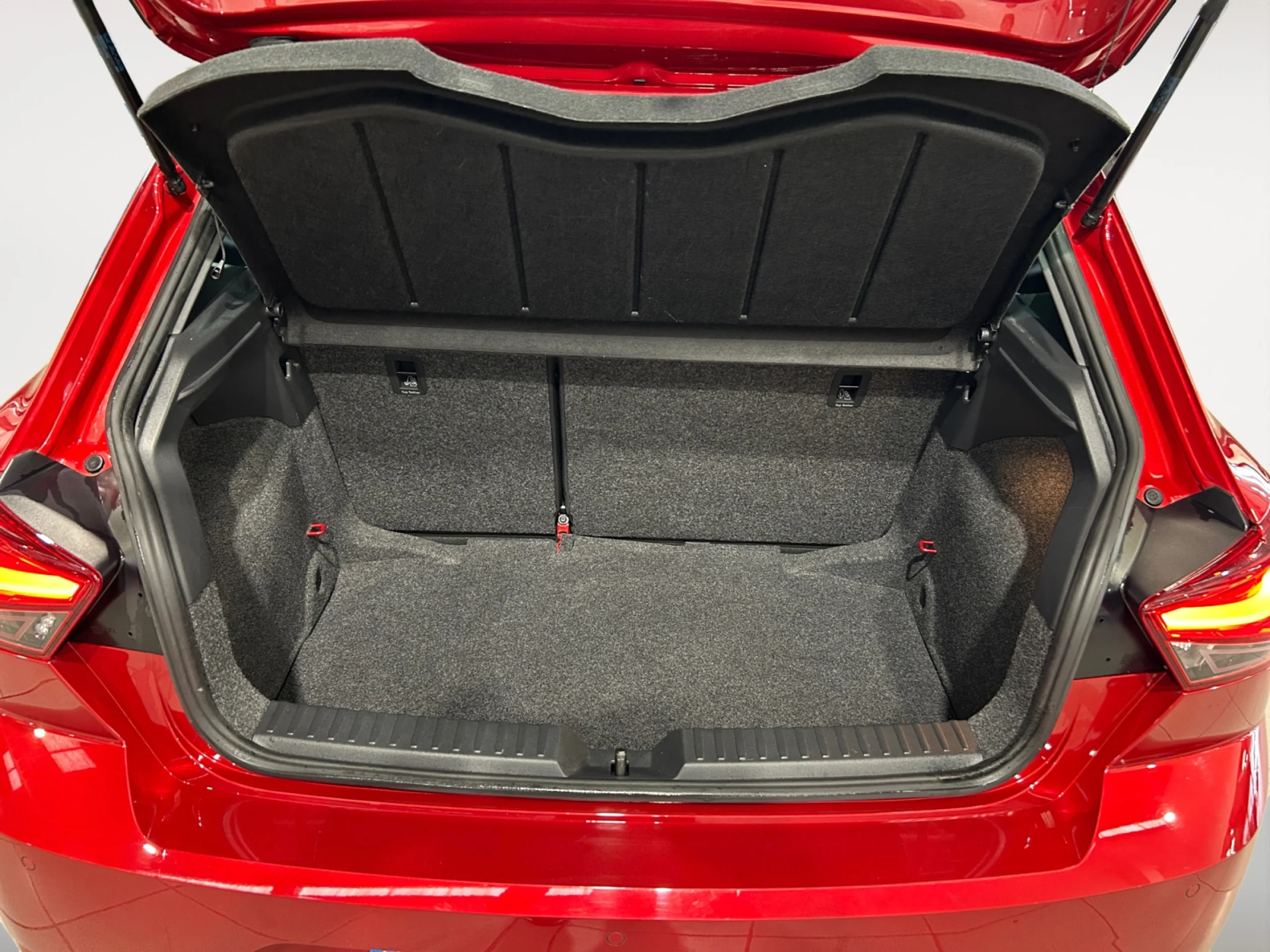 SEAT IBIZA 1.0 TSI 85KW (115CV) DSG FR - Foto 7