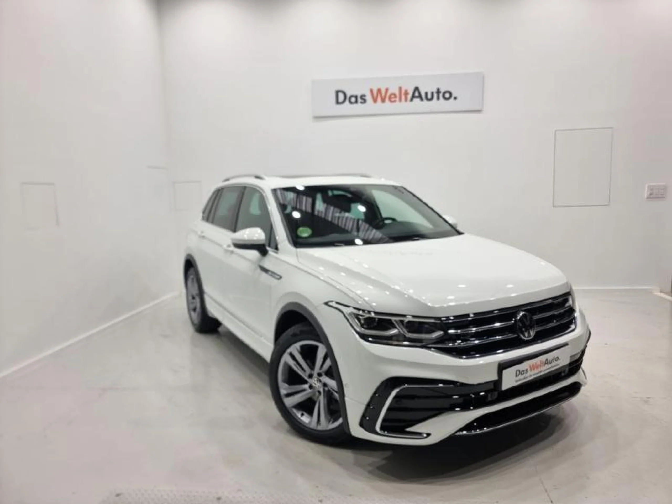 VOLKSWAGEN TIGUAN R LINE 2.0 TDI 110KW (150CV) DSG 4MOTION - Foto 1