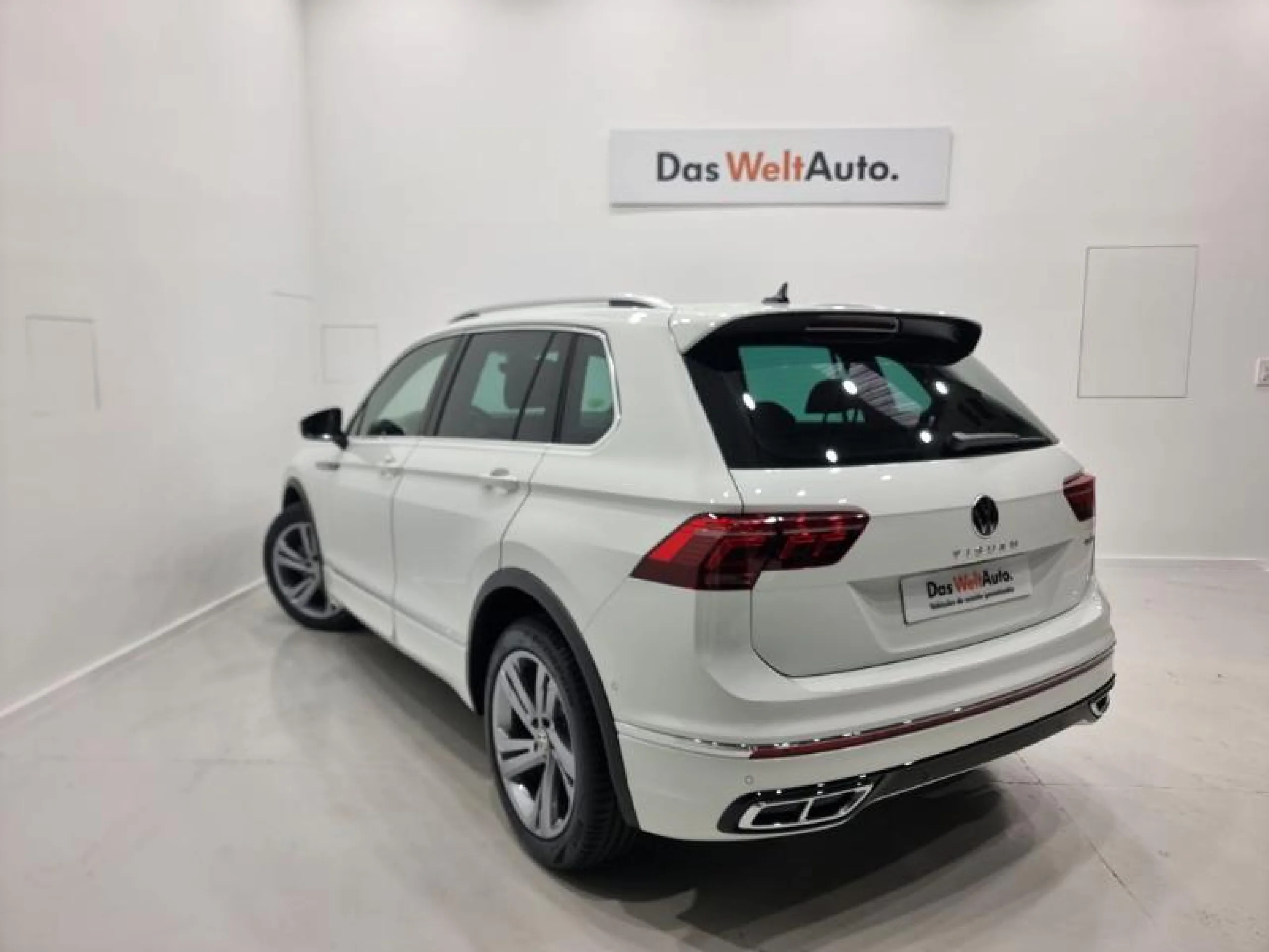 VOLKSWAGEN TIGUAN R LINE 2.0 TDI 110KW (150CV) DSG 4MOTION - Foto 2