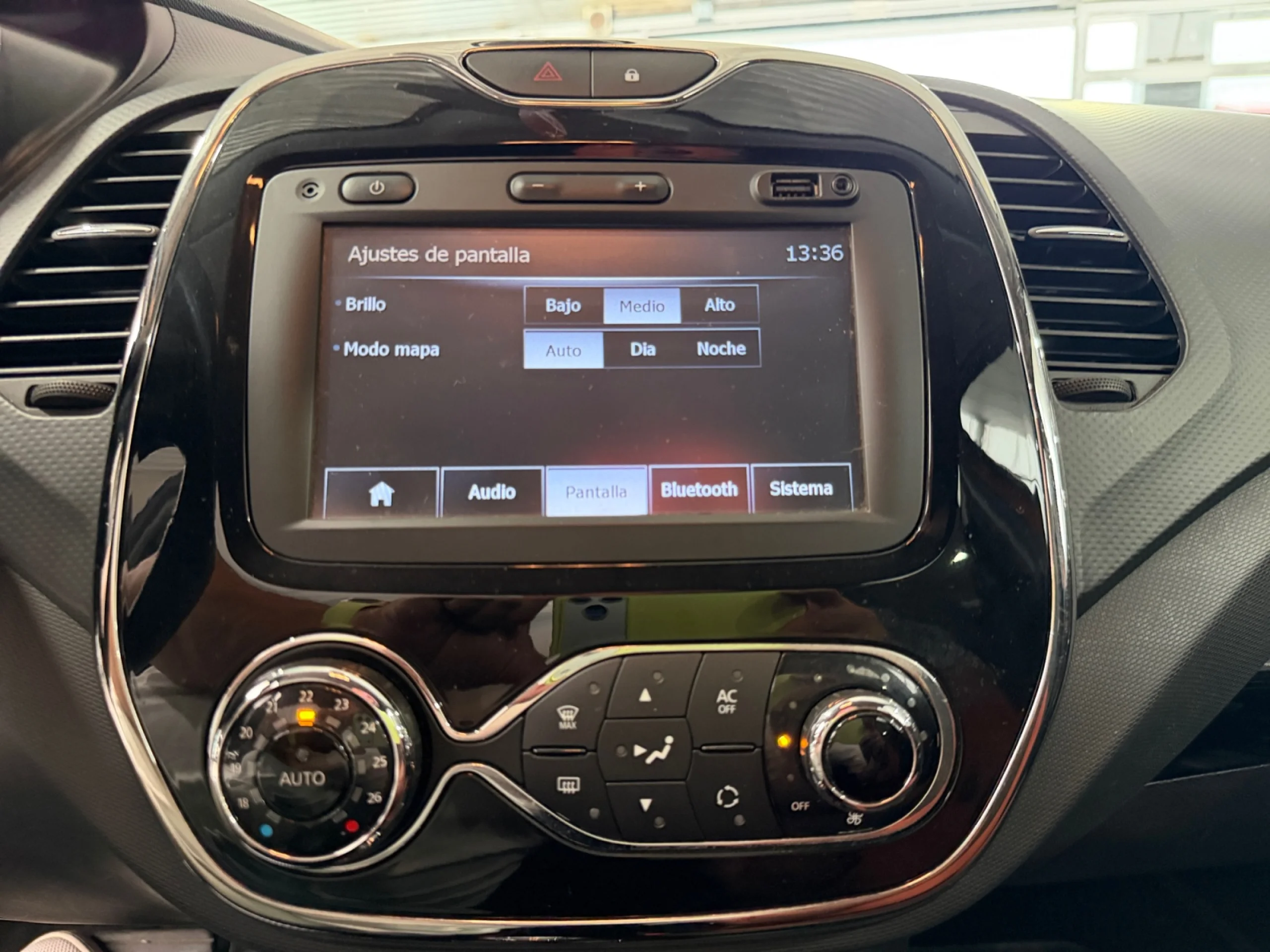 RENAULT CAPTUR ZEN TCE 120 - Foto 14