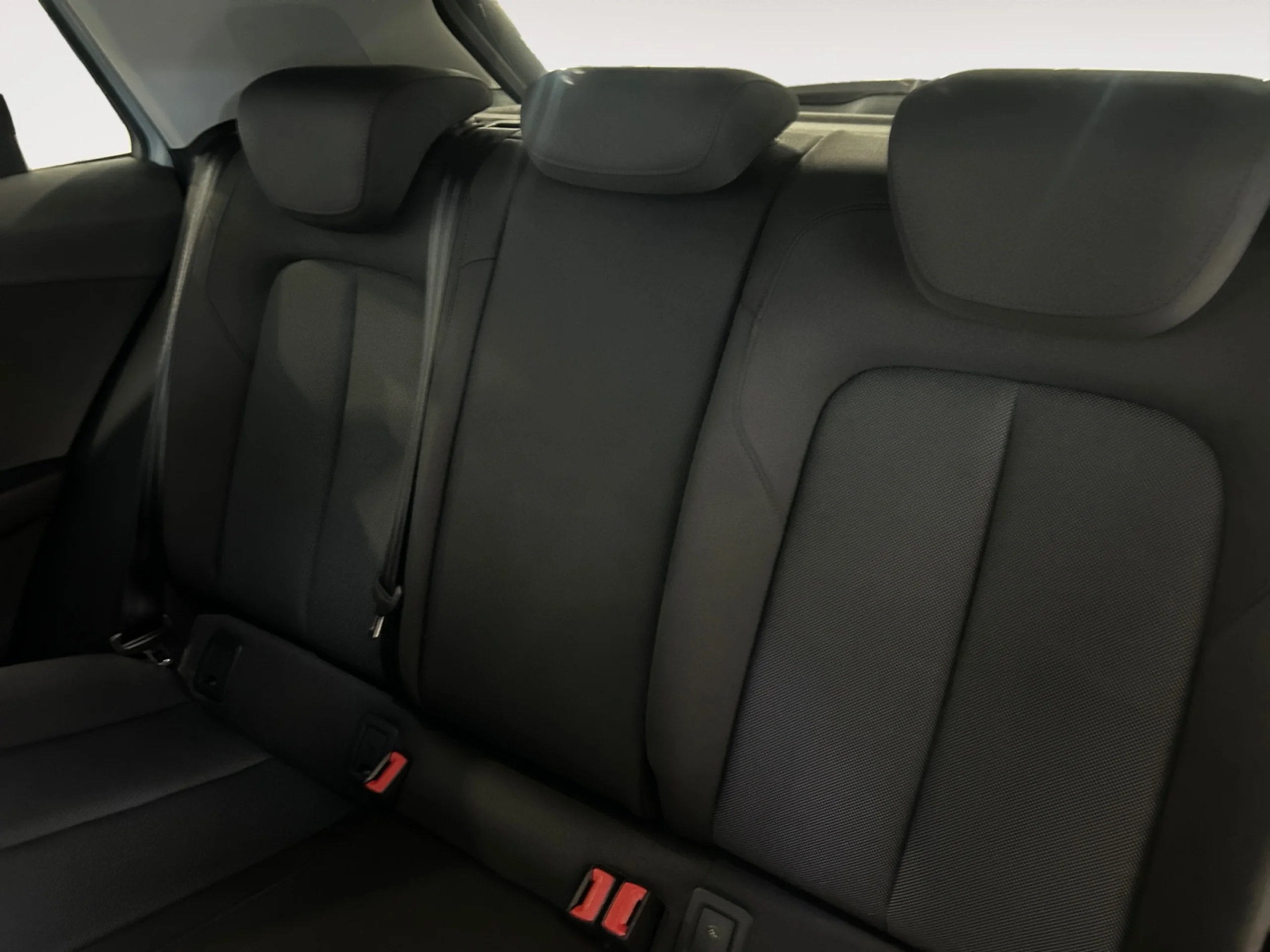 AUDI Q2 ADVANCED 30 TFSI 81KW (110CV) - Foto 6