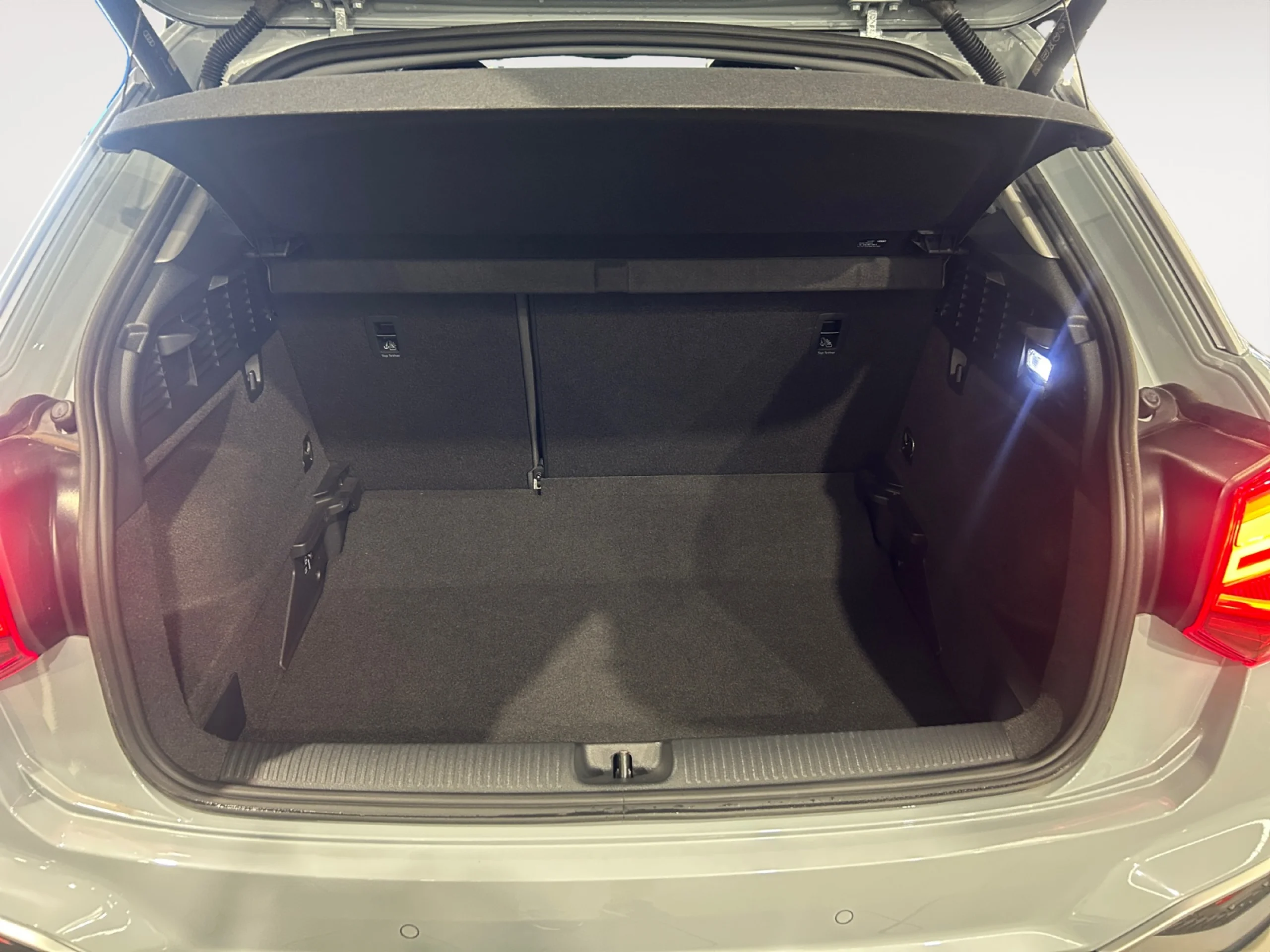 AUDI Q2 ADVANCED 30 TFSI 81KW (110CV) - Foto 7