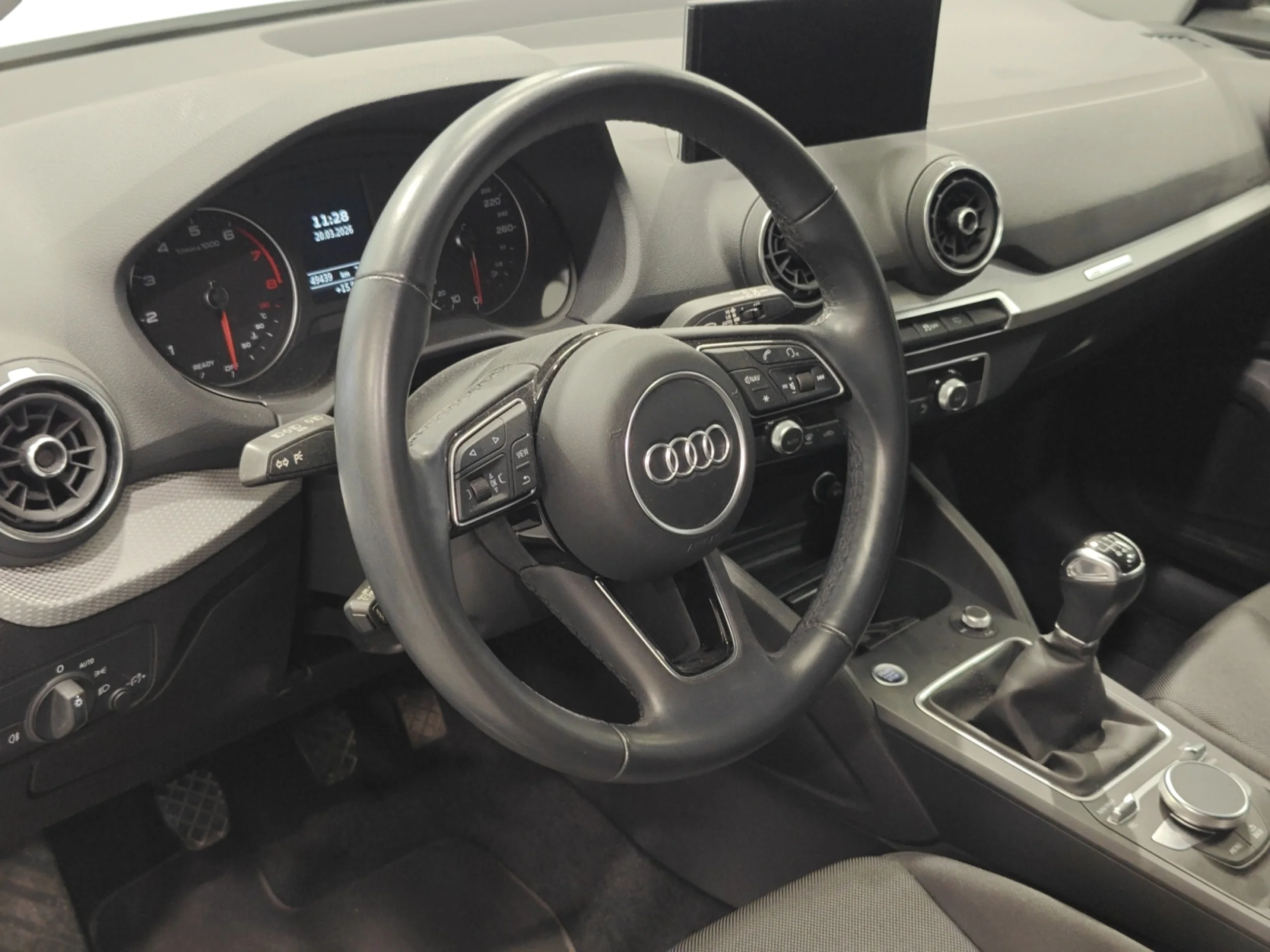 AUDI Q2 ADVANCED 30 TFSI 81KW (110CV) - Foto 9