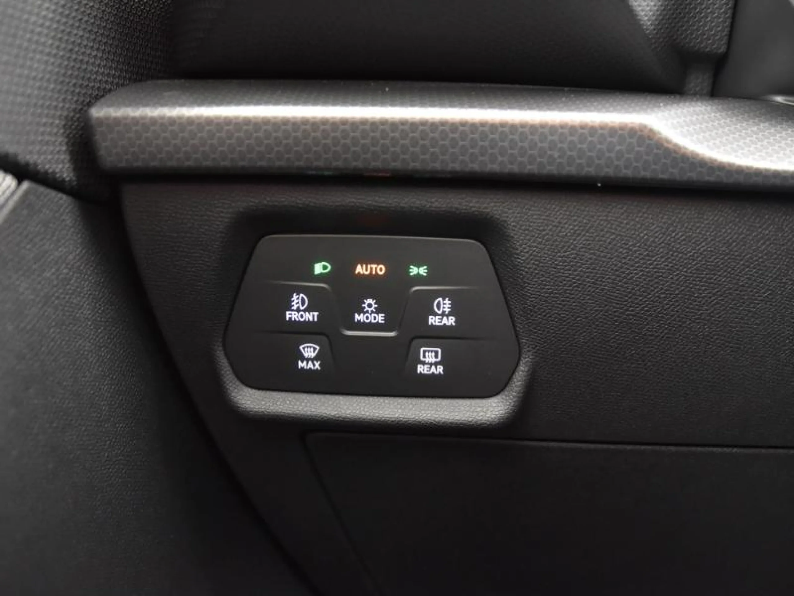 SEAT LEON 2.0 TDI 110KW DSG 7 STYLE XL - Foto 15