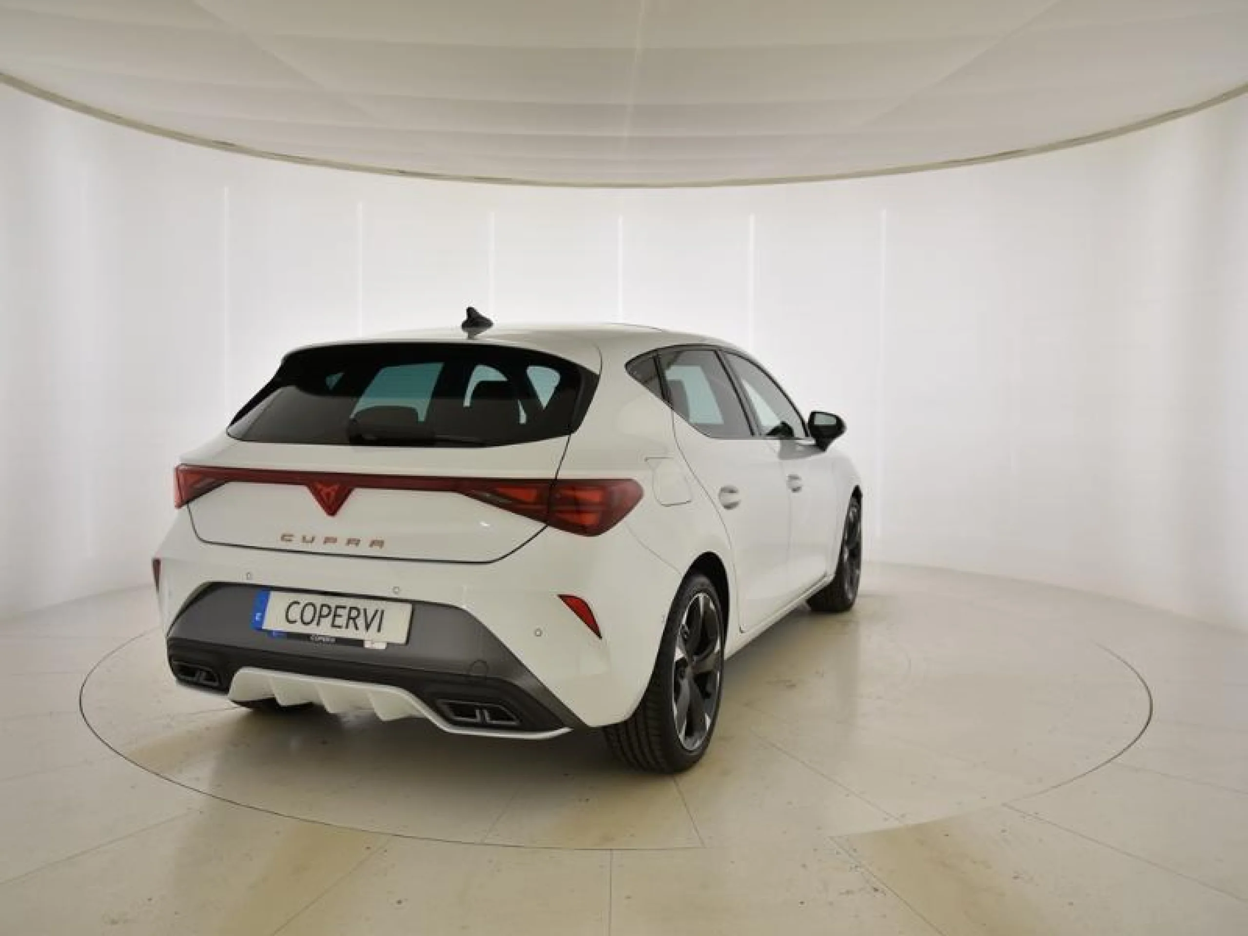 CUPRA LEON 1.5 ETSI 110KW (150CV) DSG - Foto 9