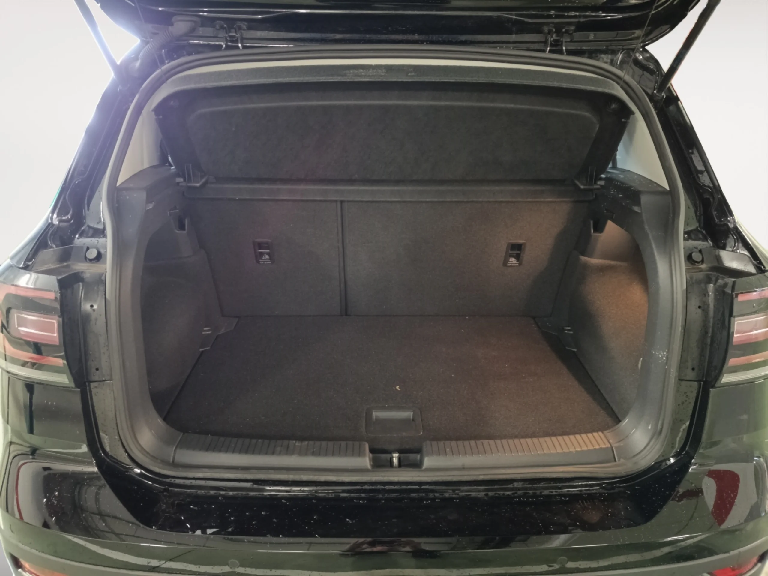 VOLKSWAGEN T CROSS SPORT 1.0 TSI 85KW (115CV) DSG - Foto 7