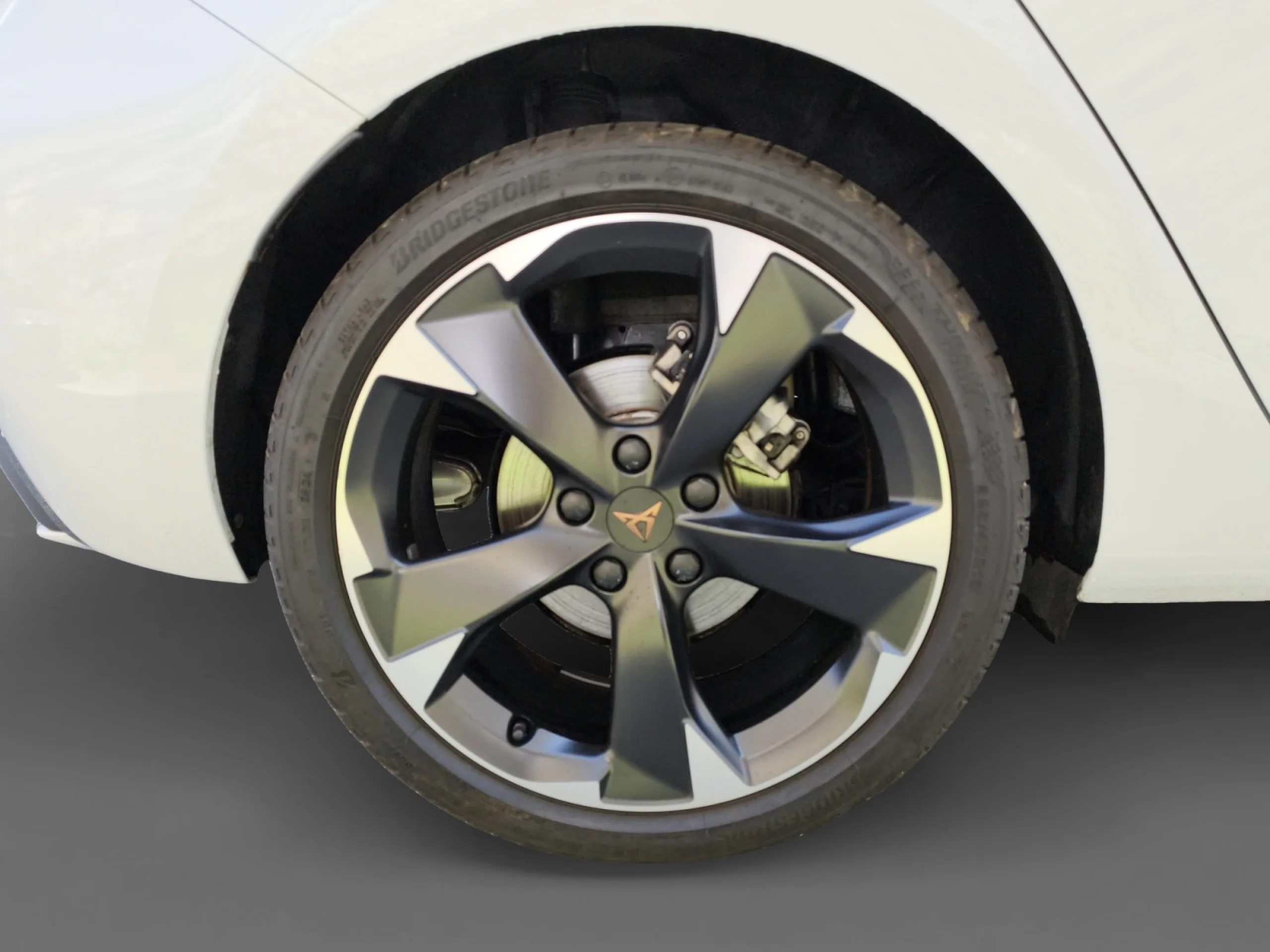 CUPRA LEON 1.5 ETSI 110KW (150CV) DSG - Foto 8