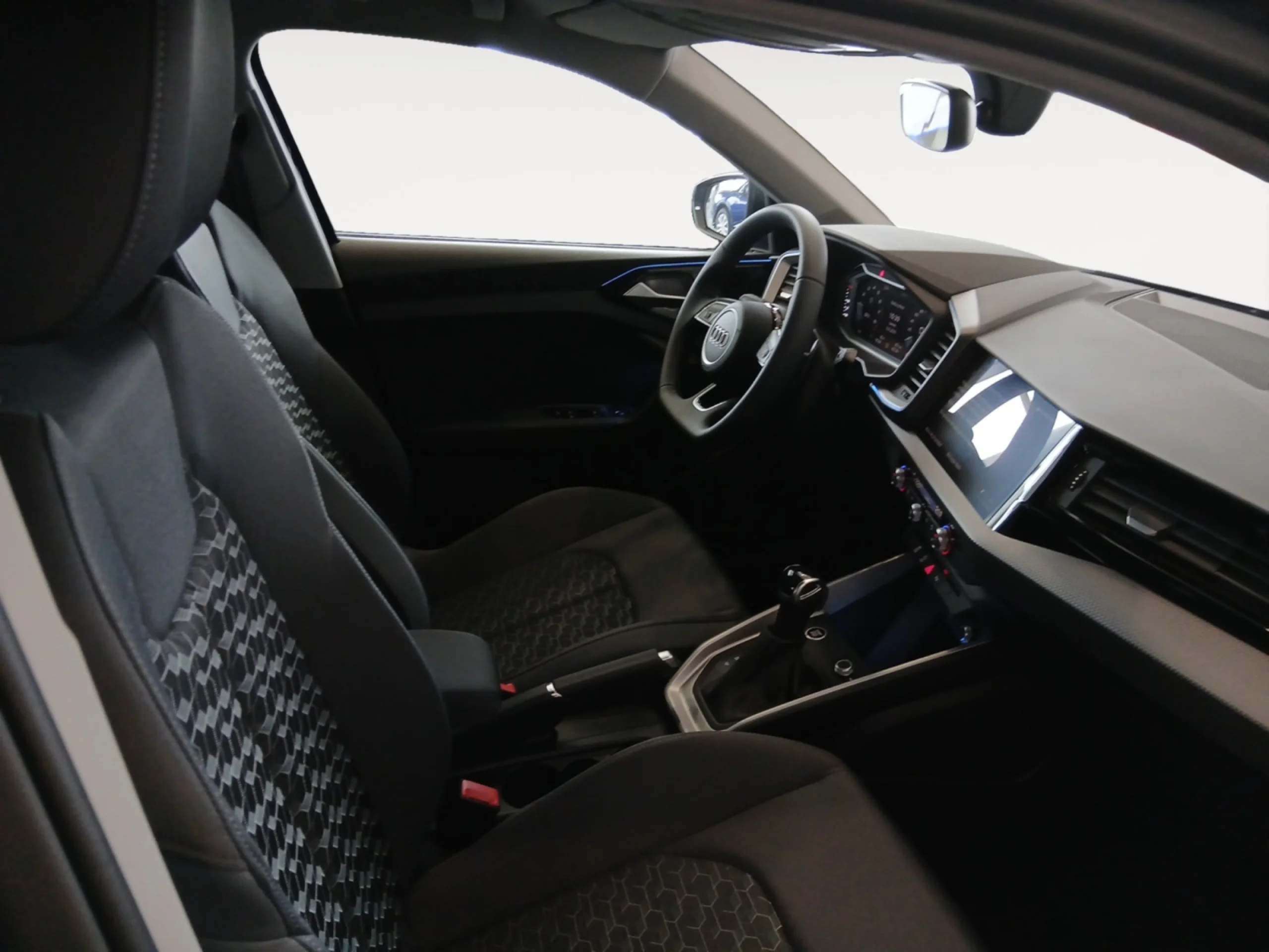 AUDI A1 SPORTBACK A1 SPORTBACK ADRENALIN BLACK EDITION 35 TFSI  110(150) KW(CV) S TRONIC - Foto 8