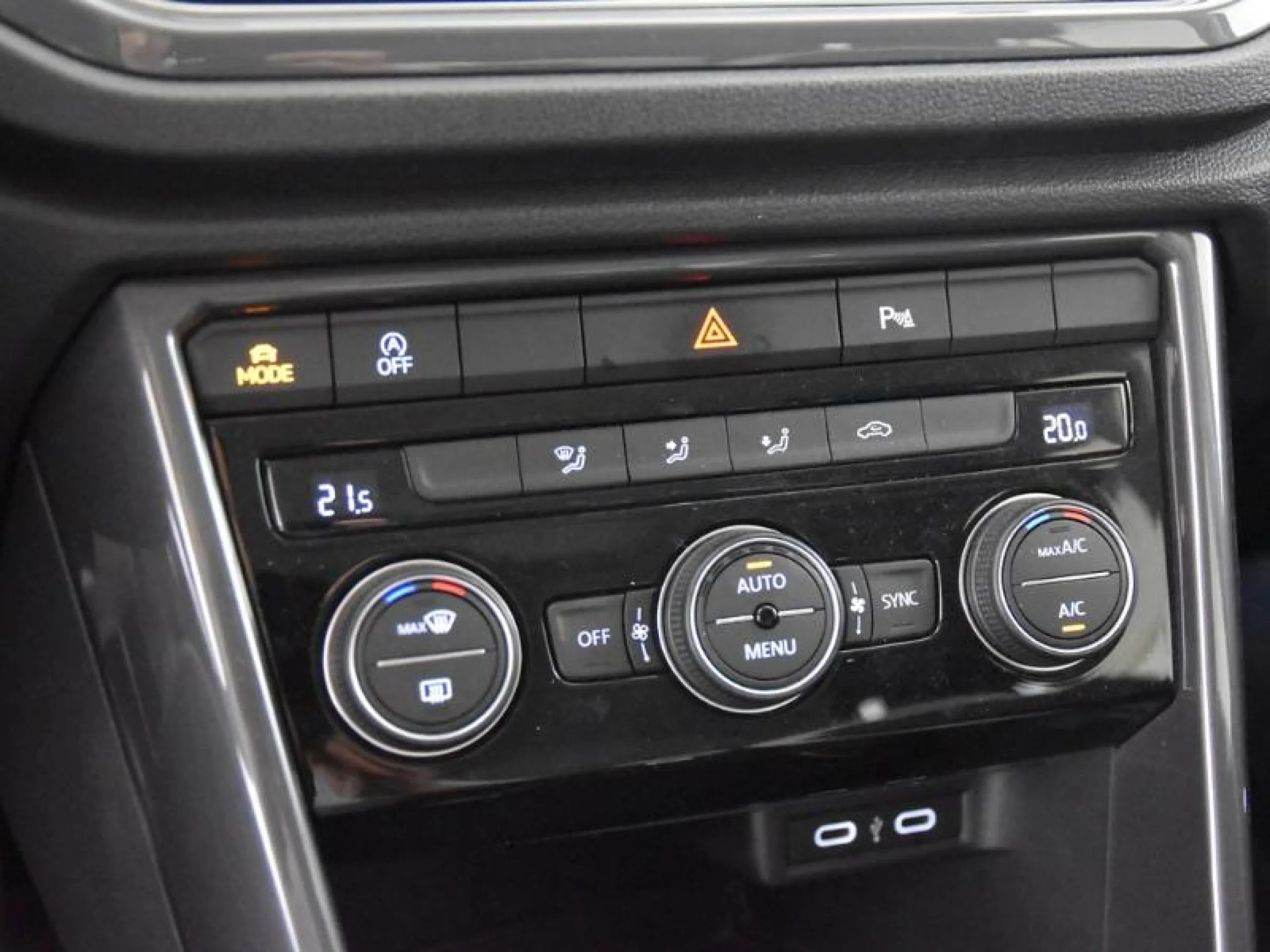 VOLKSWAGEN T ROC SPORT 1.5 TSI 110KW (150CV) DSG - Foto 12