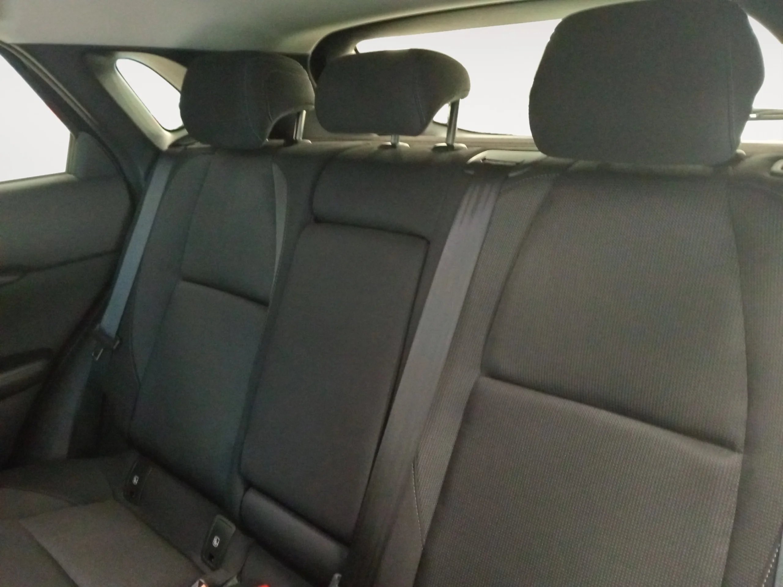 MAZDA Cx 30 E SKYACTIV X 2.0 137KW EVOLUTION - Foto 6