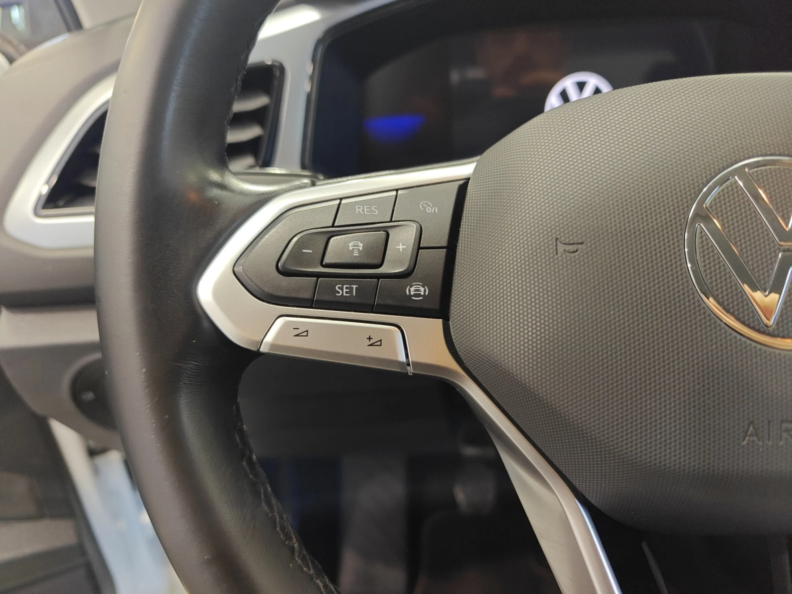 VOLKSWAGEN T ROC LIFE 2.0 TDI 110KW (150CV) - Foto 11