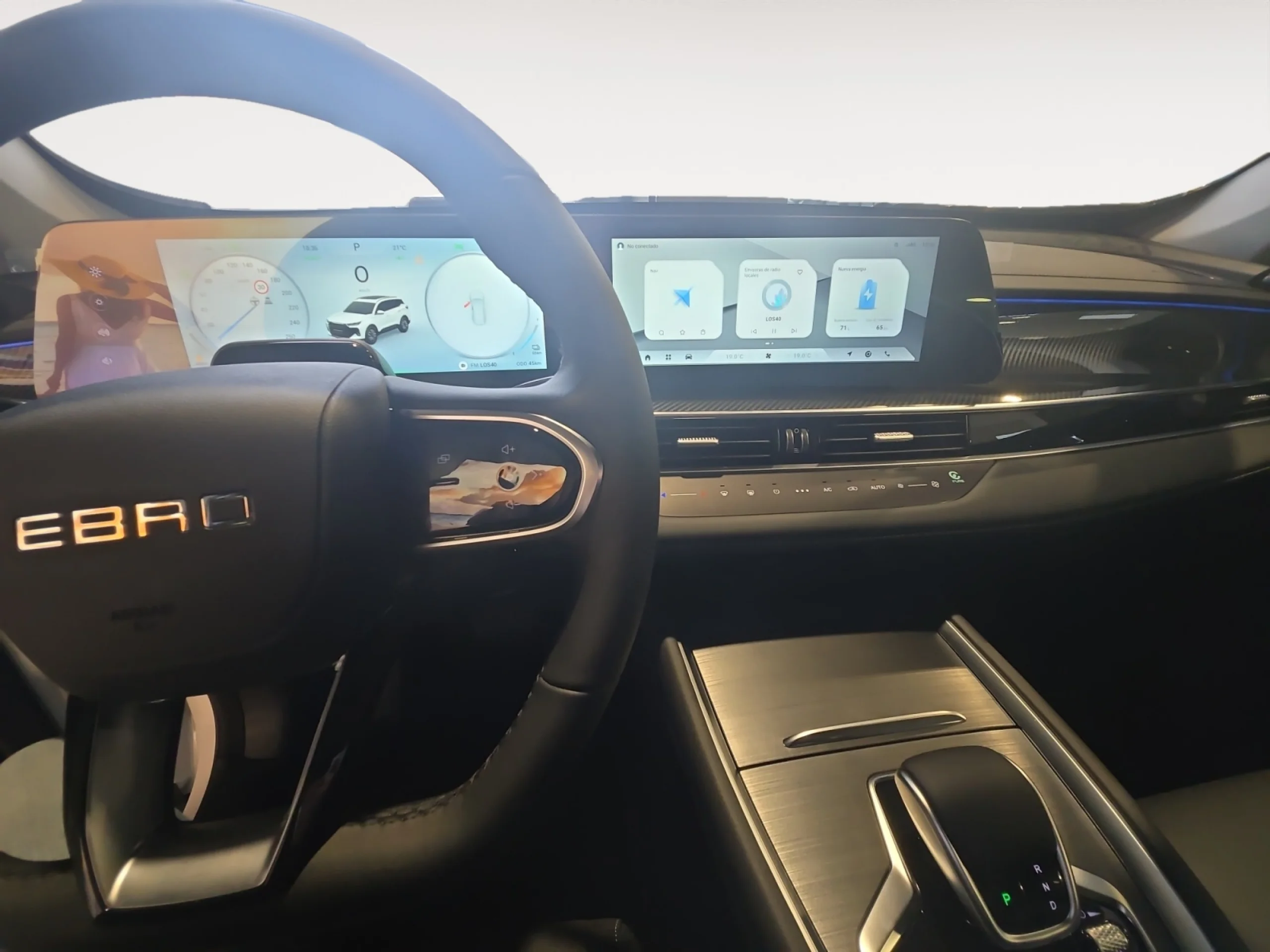 EBRO S700 S700 PHEV LUXURY BLACK ON WHITE - Foto 13
