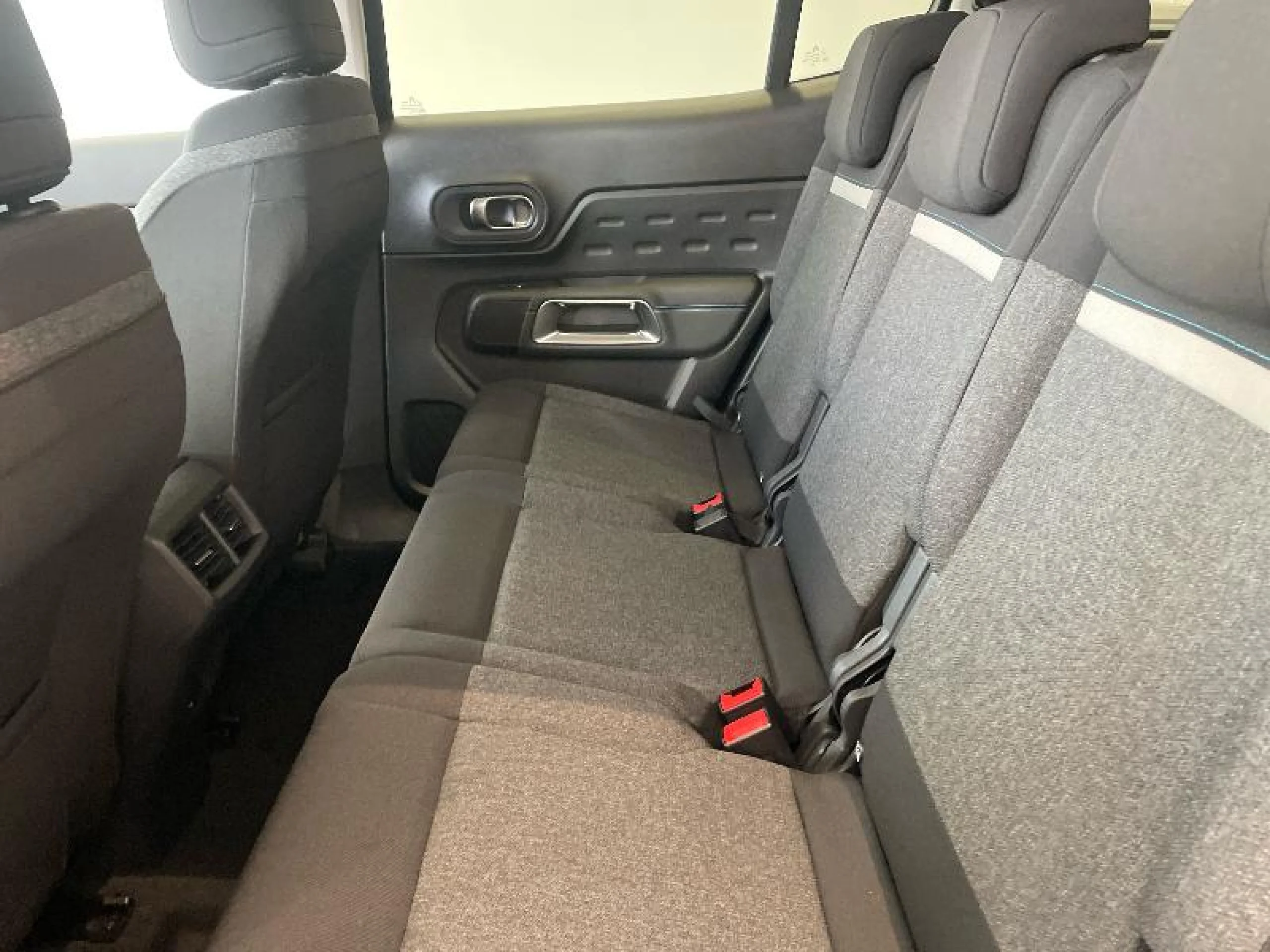 CITROEN C5 AIRCROSS C5 AIRCROSS BLUEHDI 130 S&S EAT8 PLUS - Foto 9