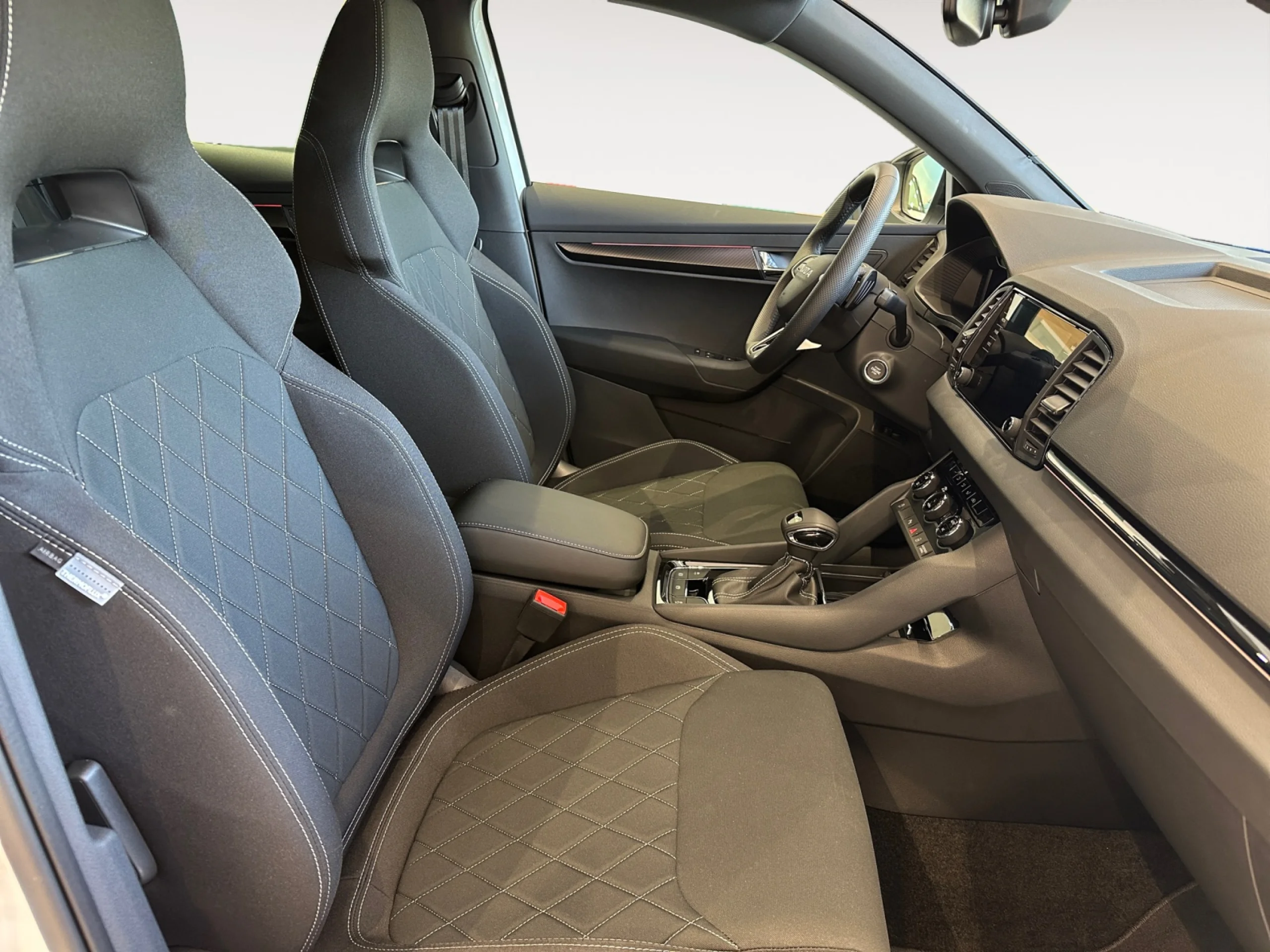 SKODA KAROQ 1.5 TSI 110KW (150CV) DSG ACT SPORTLINE - Foto 5