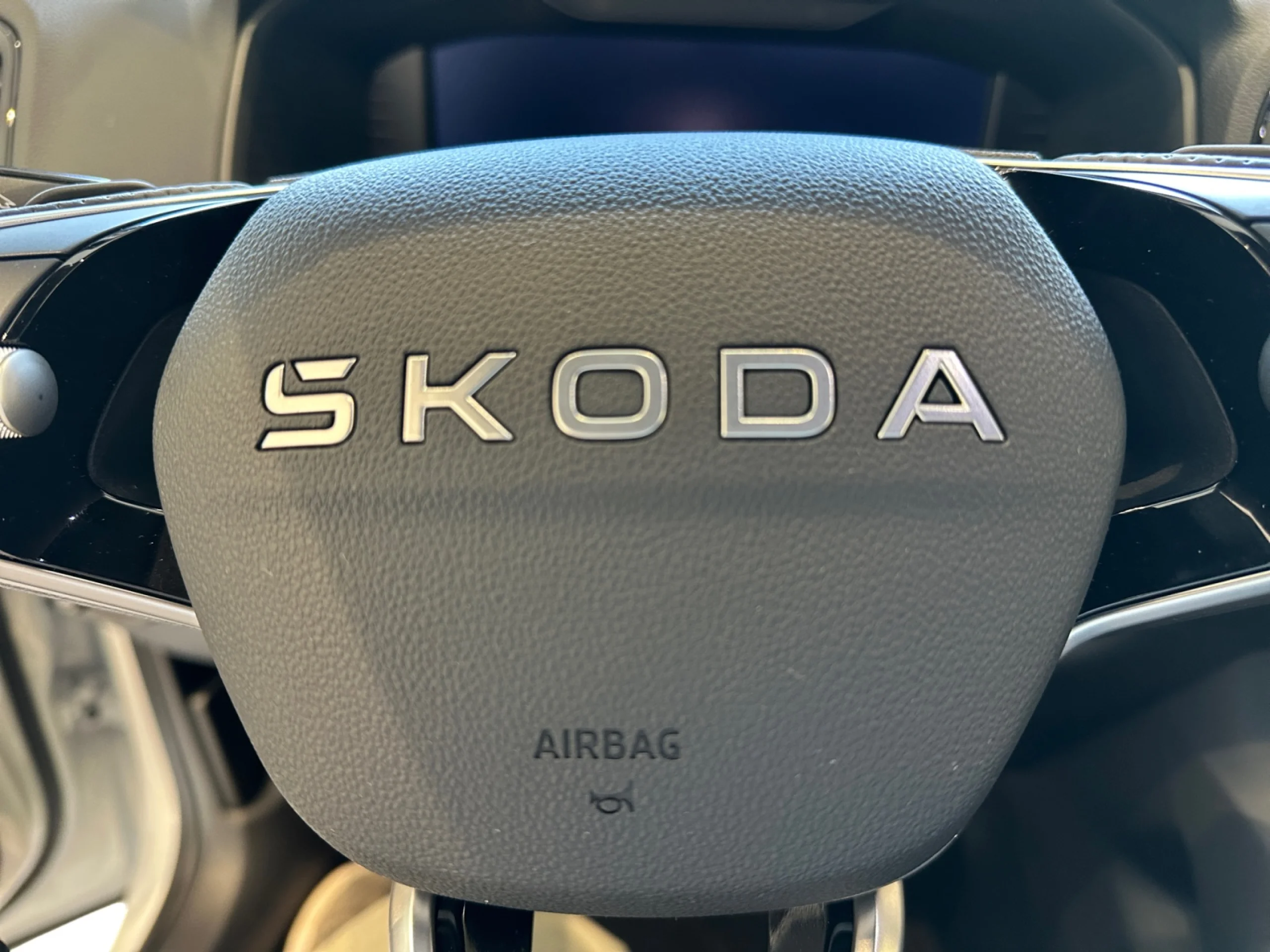 SKODA KAROQ 1.5 TSI 110KW (150CV) DSG ACT SPORTLINE - Foto 9