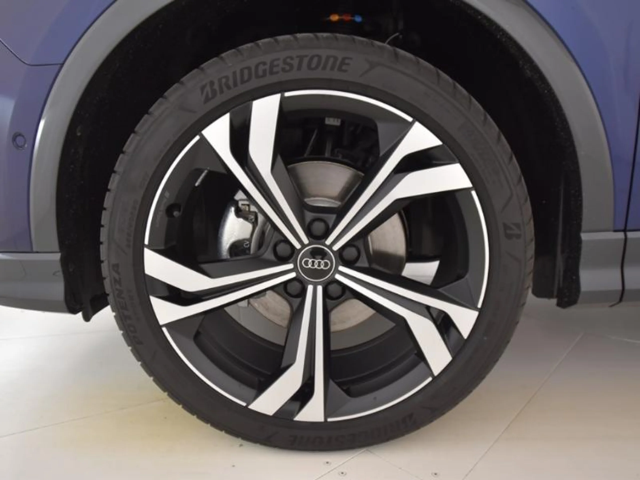 AUDI Q3 SPORTBACK BLACK LINE 35 TDI 110KW (150CV) S TRONIC - Foto 8