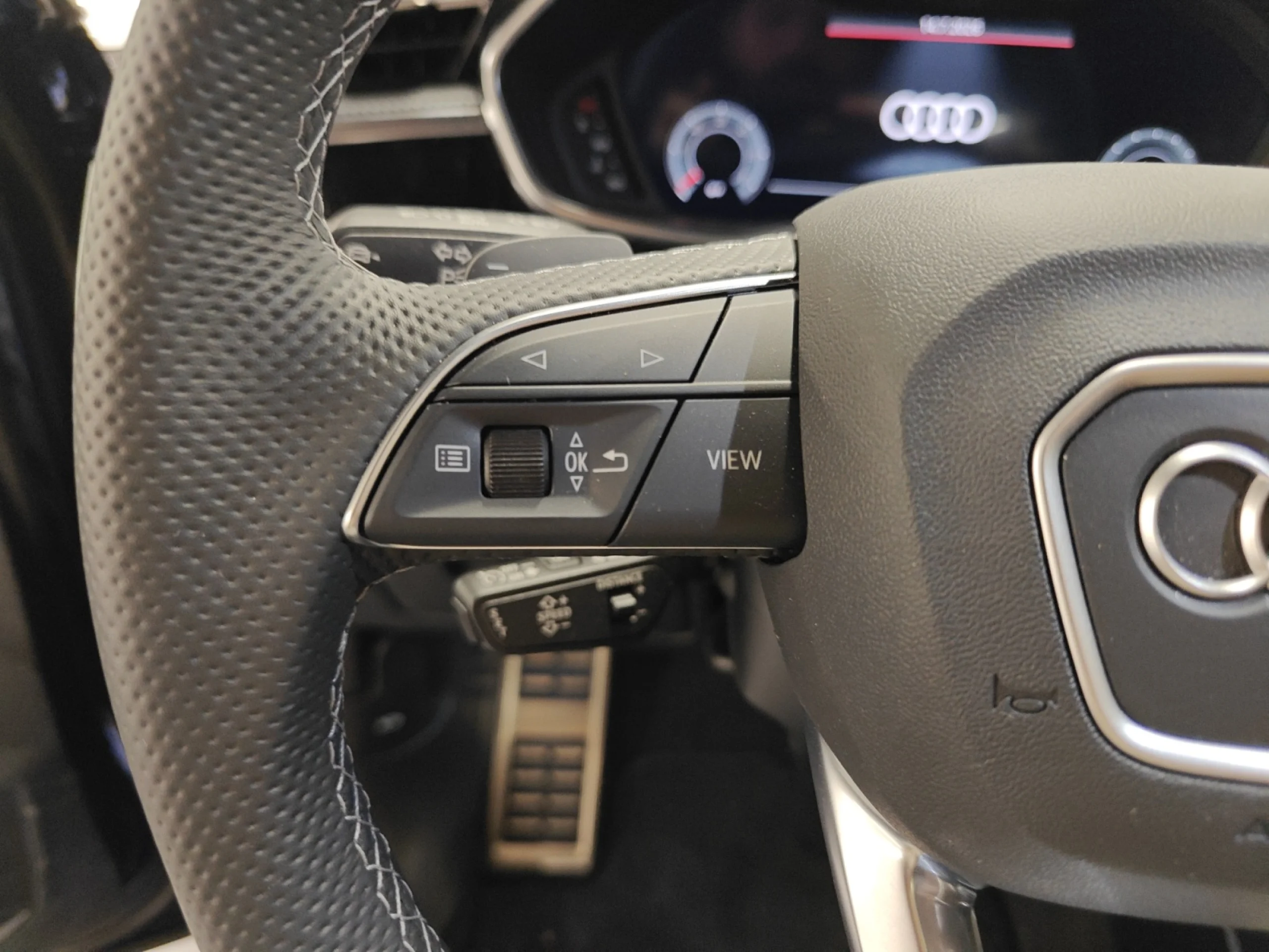 AUDI Q3 SPORTBACK BLACK LINE 35 TDI 110KW (150CV) S TRONIC - Foto 11
