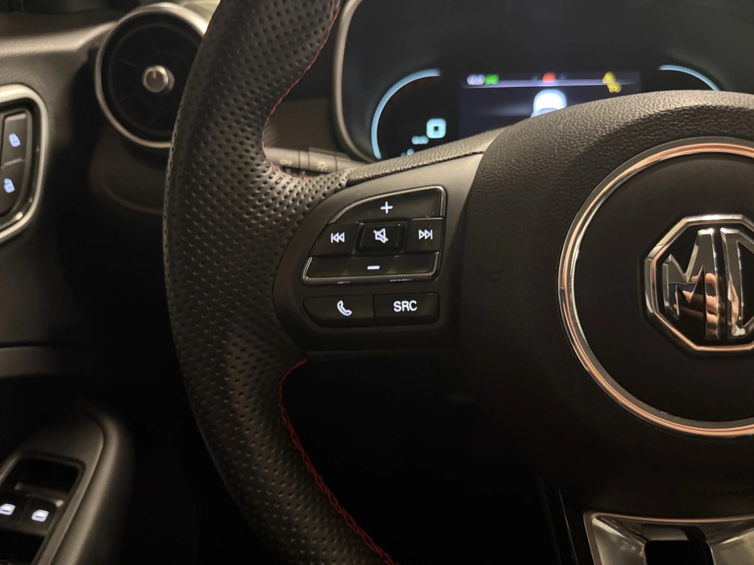 MG Zs 1.0T LUXURY AUTO - Foto 12