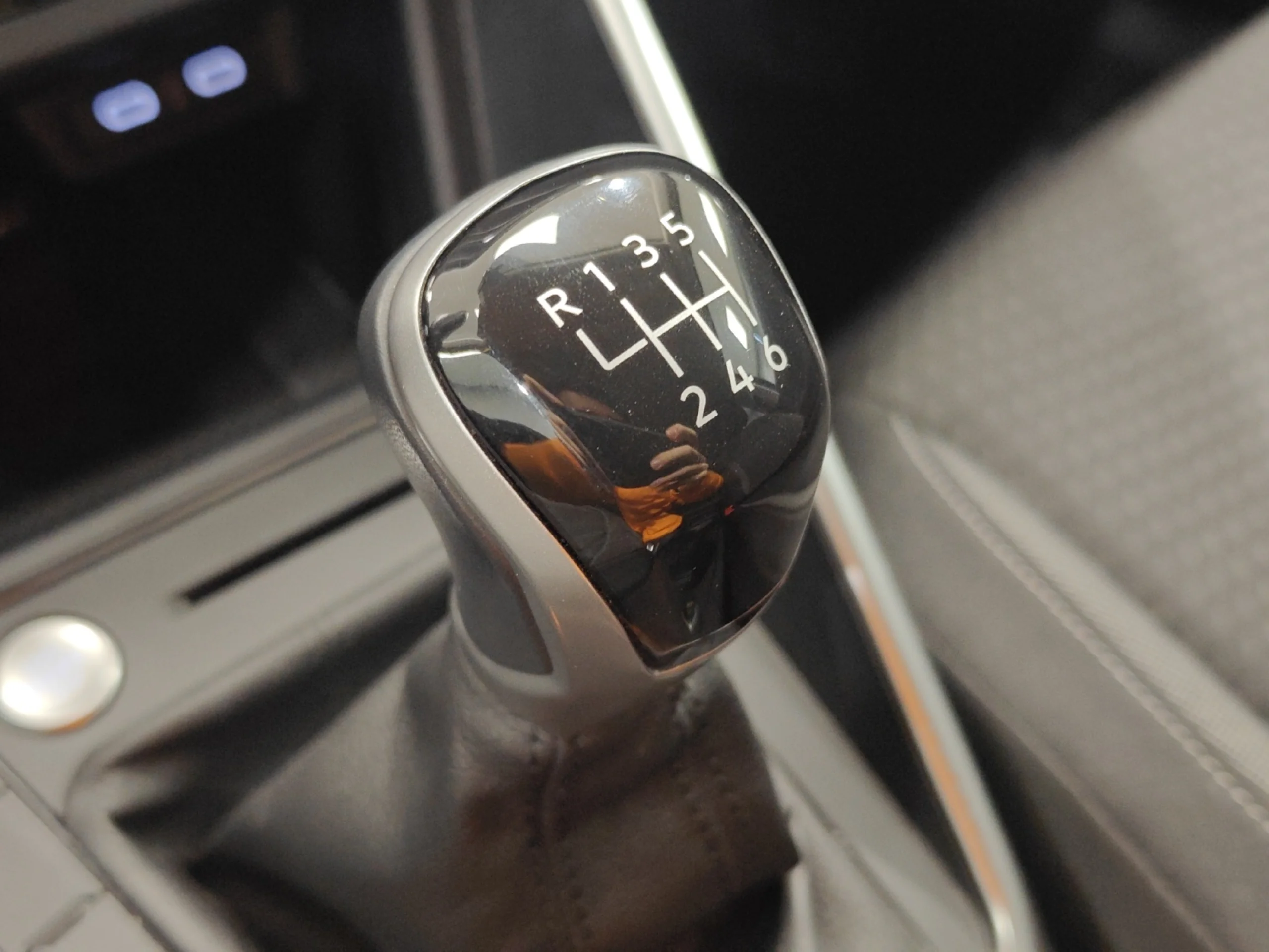 VOLKSWAGEN TAIGO LIFE 1.0 TSI 81KW (110CV) - Foto 17