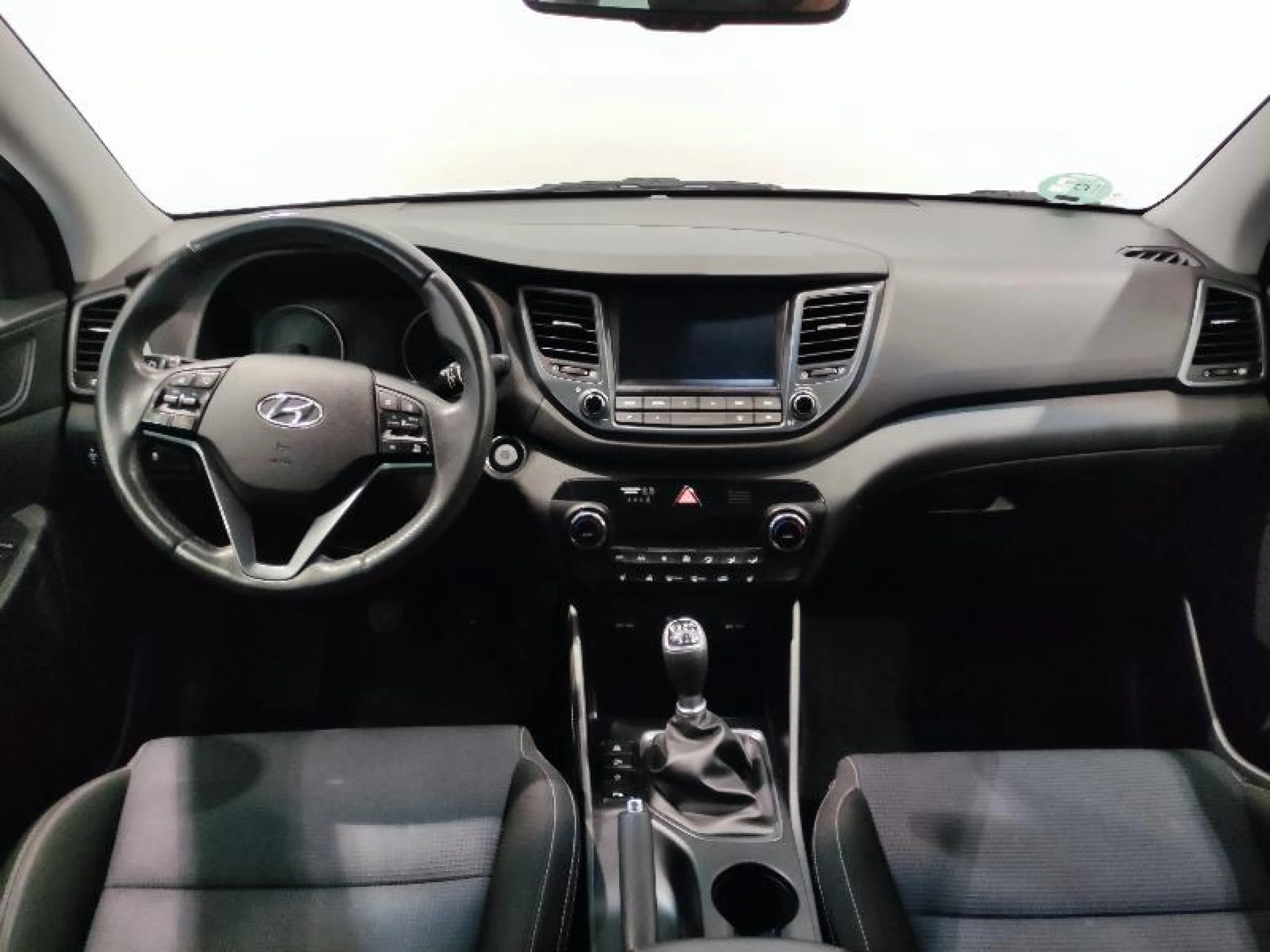 HYUNDAI TUCSON 2.0 CRDI 100KW (136CV) BDRIVE KOSMO 4X2 - Foto 3