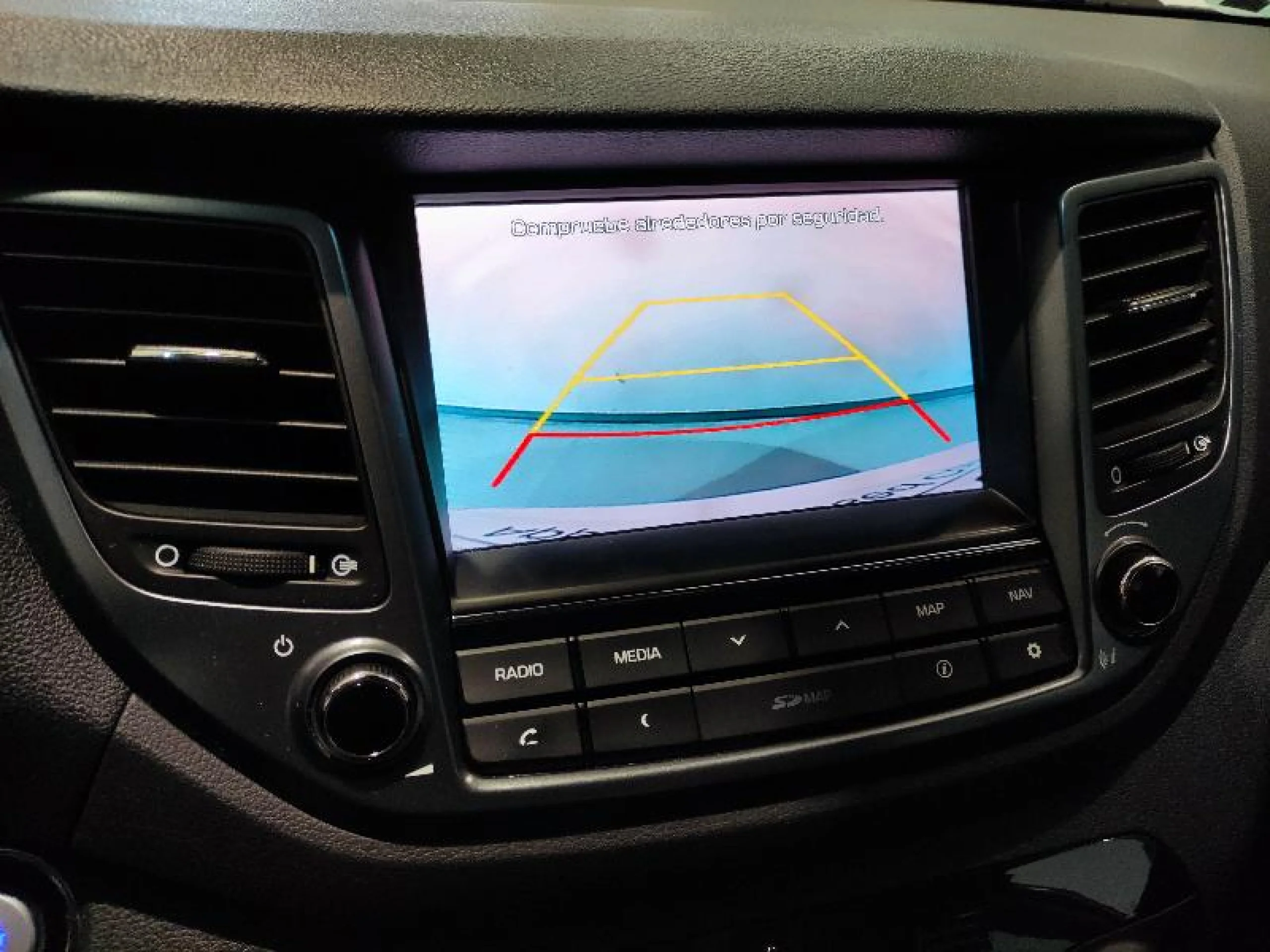 HYUNDAI TUCSON 2.0 CRDI 100KW (136CV) BDRIVE KOSMO 4X2 - Foto 14