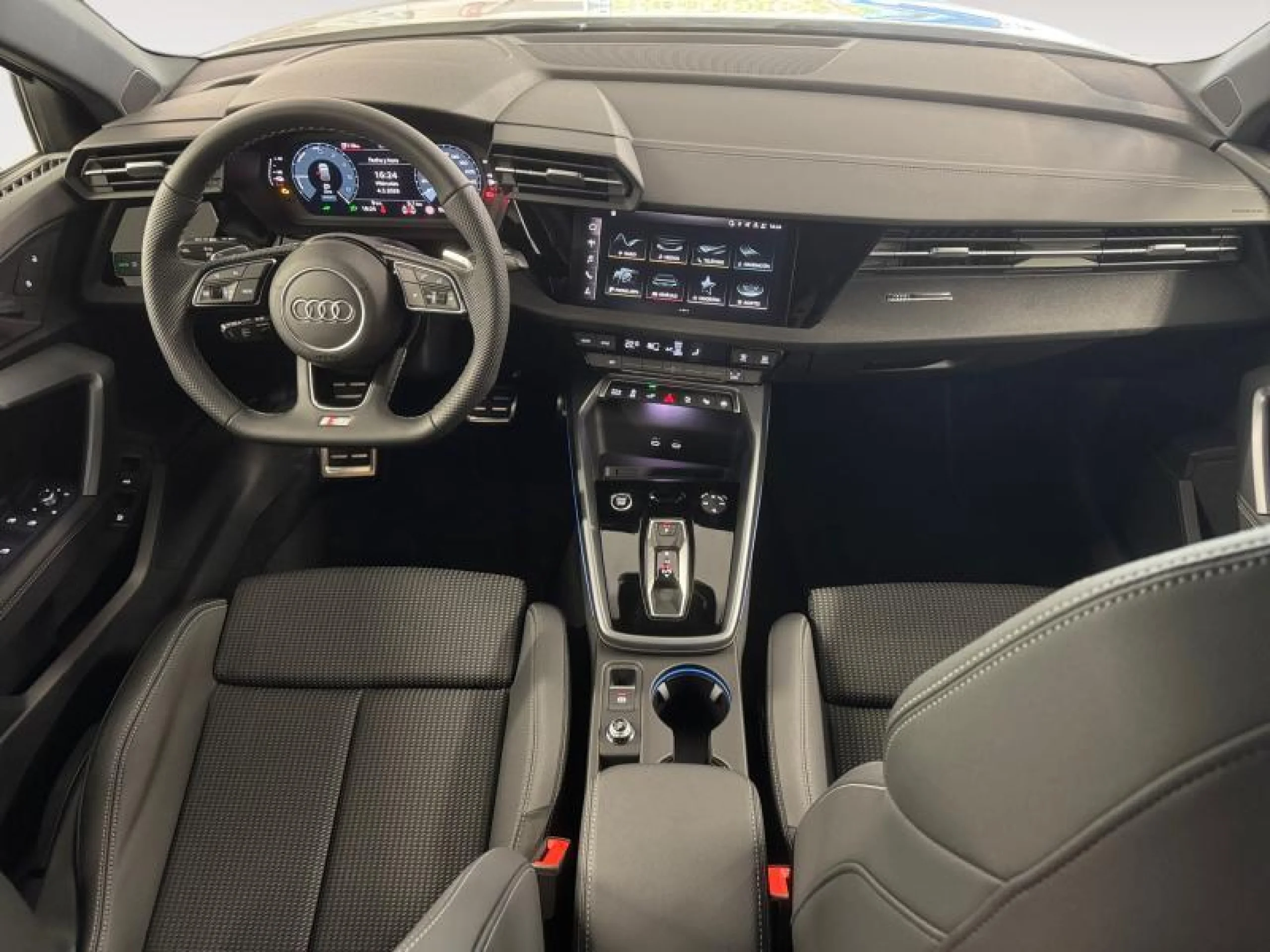 AUDI A3 SPORTBACK ADVANCED 35 TFSI 110KW S TRON - Foto 6