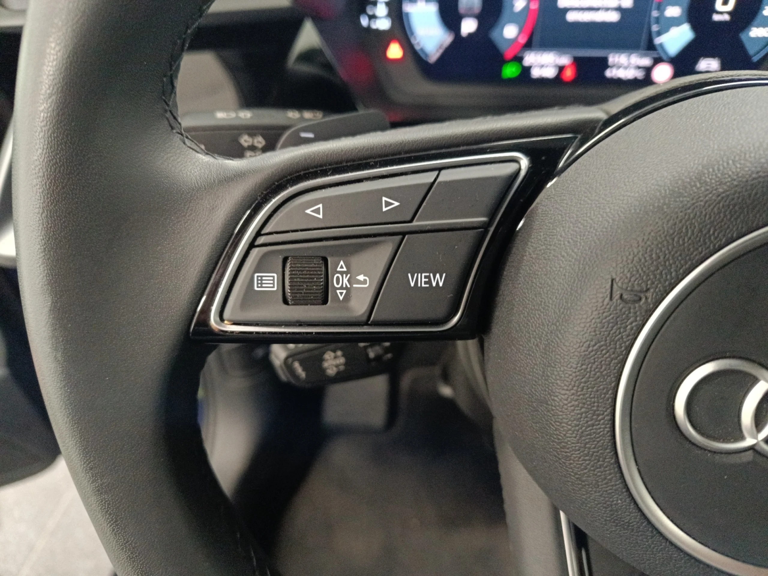 AUDI A3 SPORTBACK ADVANCED 35 TFSI 110KW S TRON - Foto 11