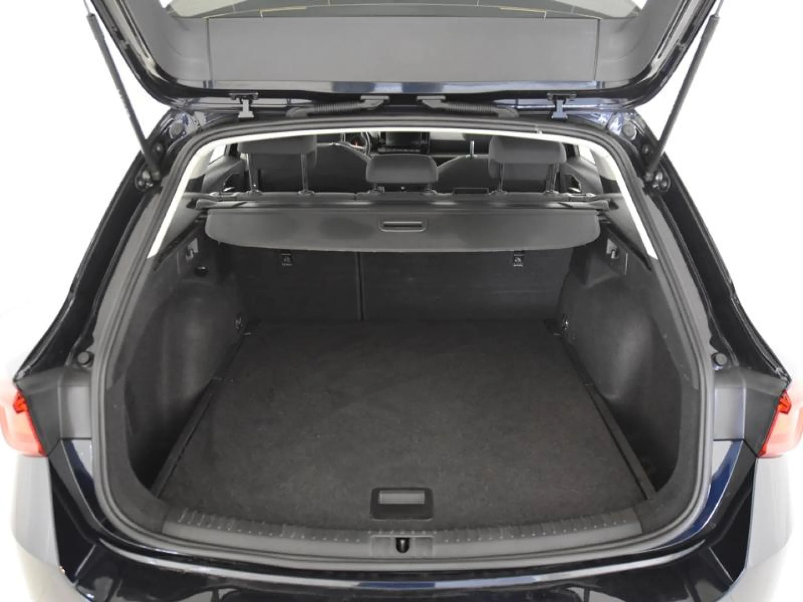 SEAT LEON 2.0 TDI 85KW S&S REFERENCE - Foto 7