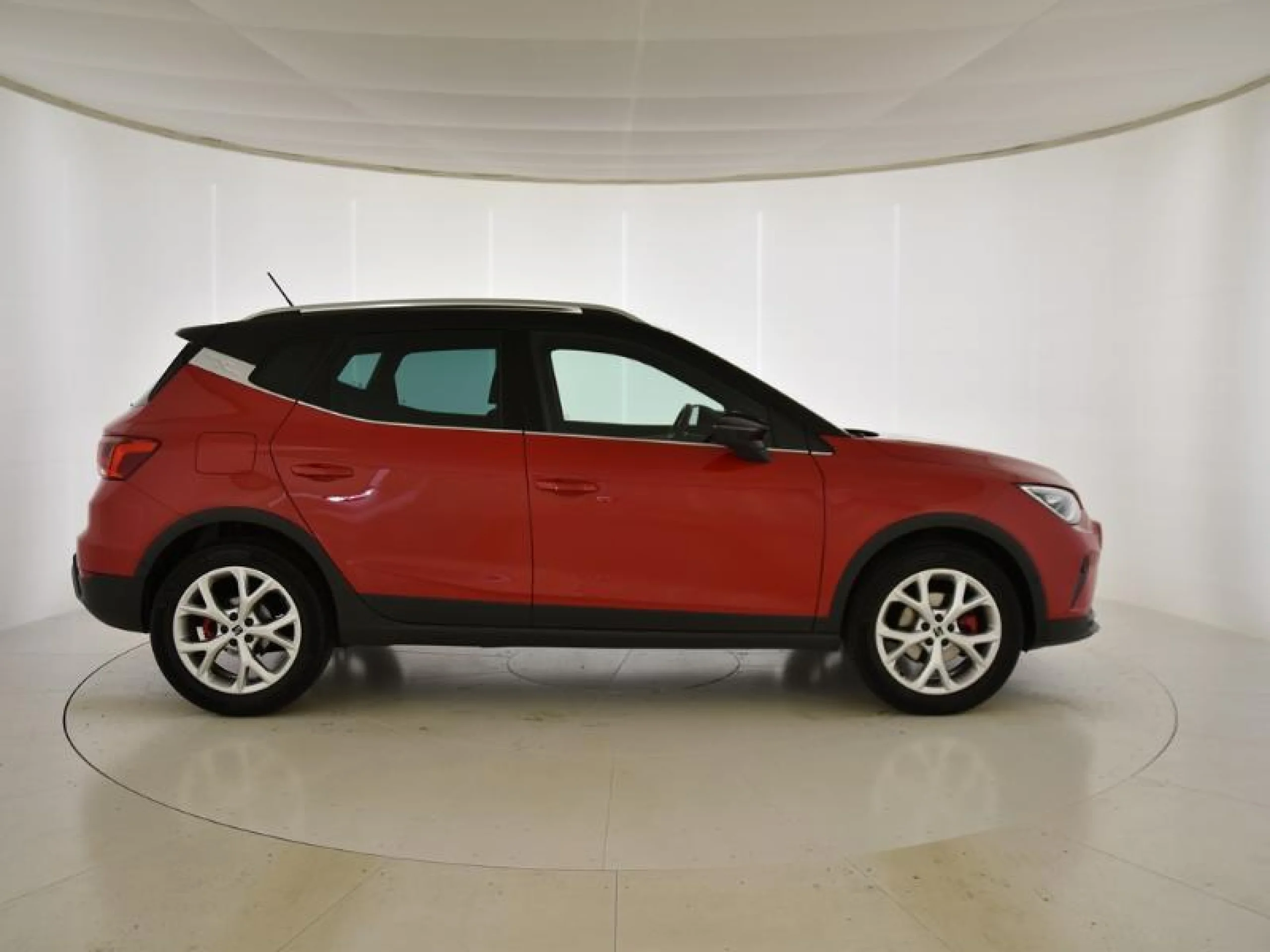 SEAT ARONA 1.0 TSI 81KW (110CV) DSG FR - Foto 3