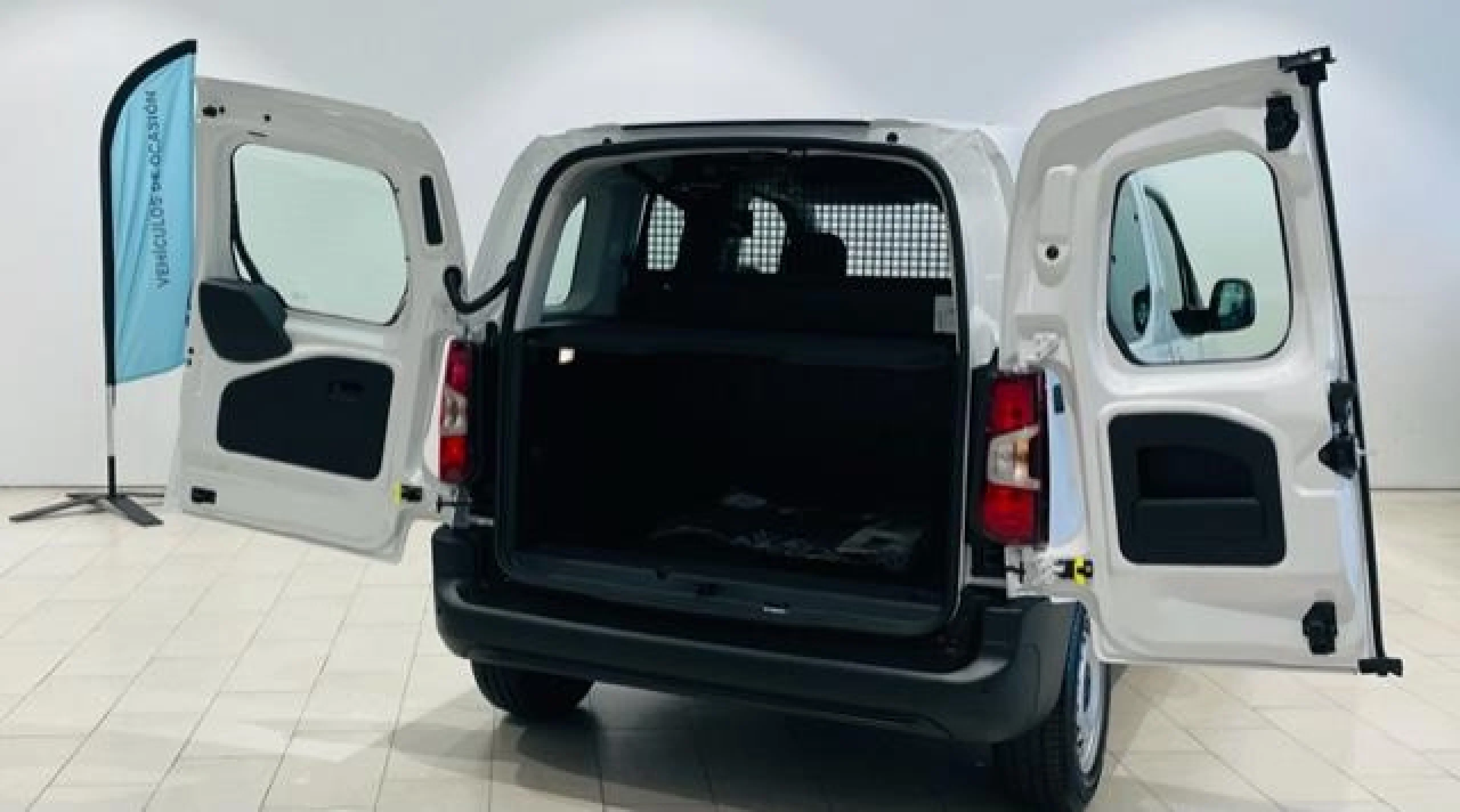 CITROEN BERLINGO TALLA M BLUEHDI 100 S&S FEEL PACK - Foto 13
