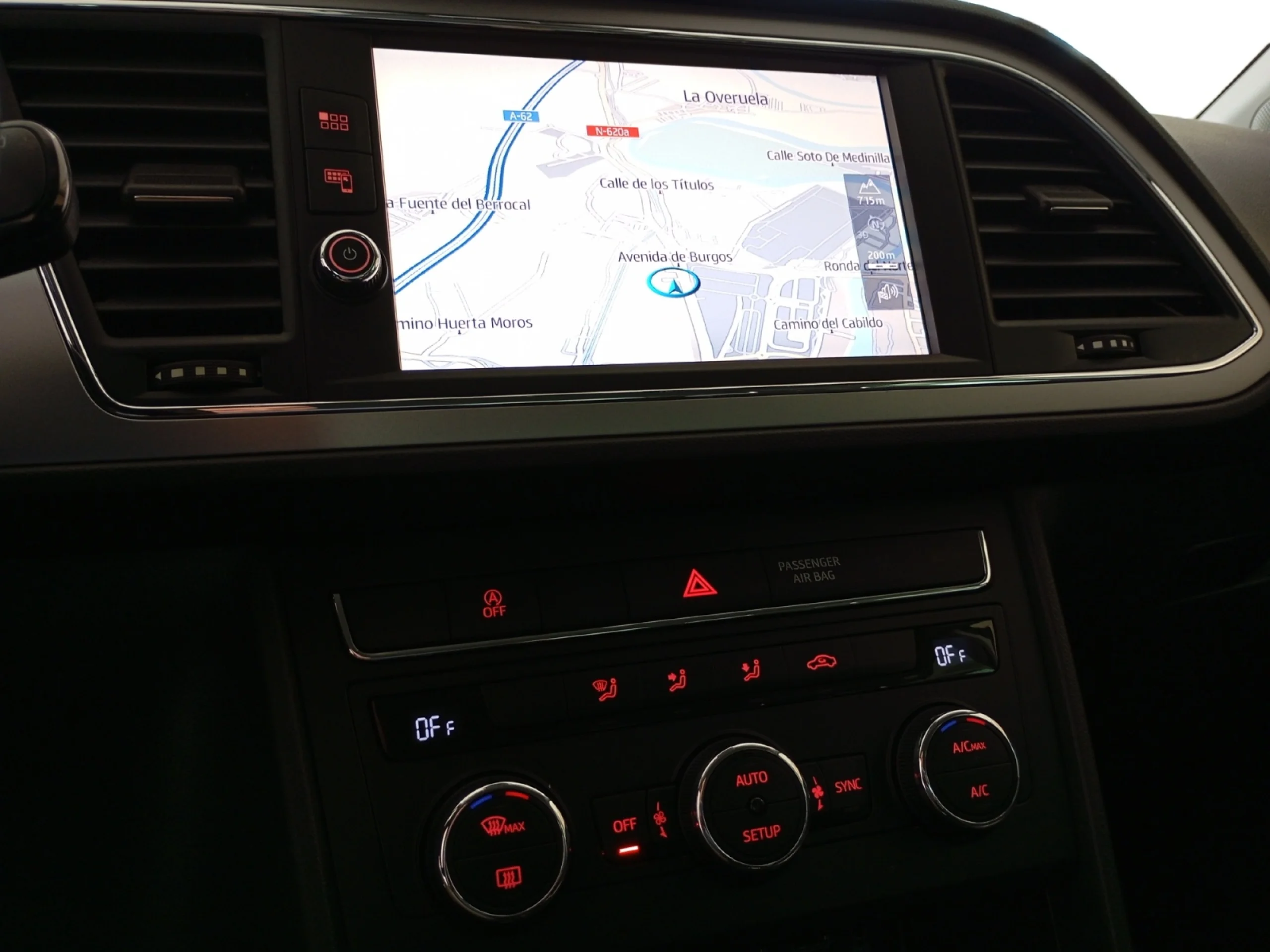 SEAT LEON 1.6 TDI 85KW (115CV) S&S STYLE VISIO ED - Foto 9