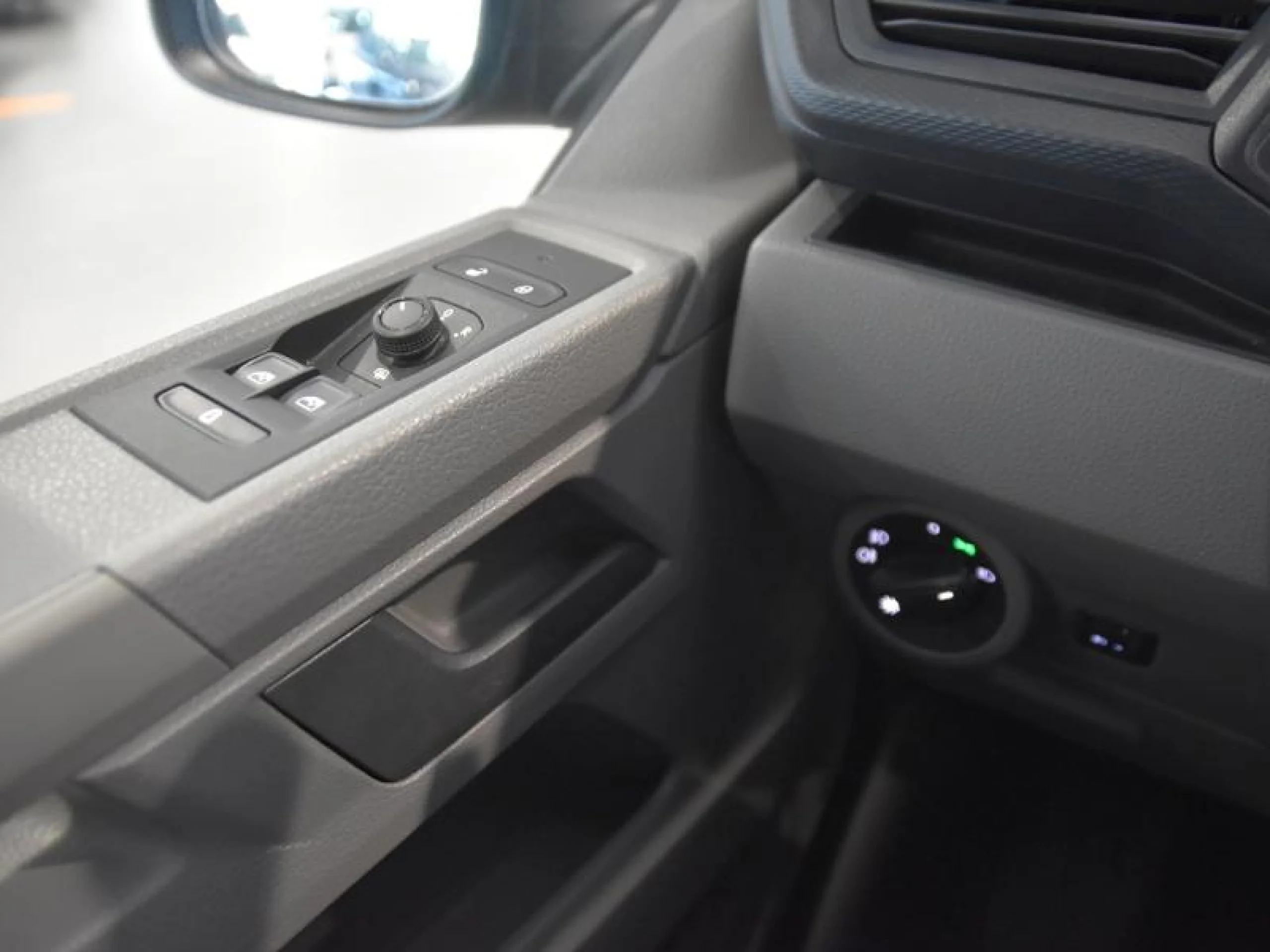 VOLKSWAGEN CARAVELLE ORIGIN CORTA 2.0 TDI 110KW BMT DSG - Foto 17