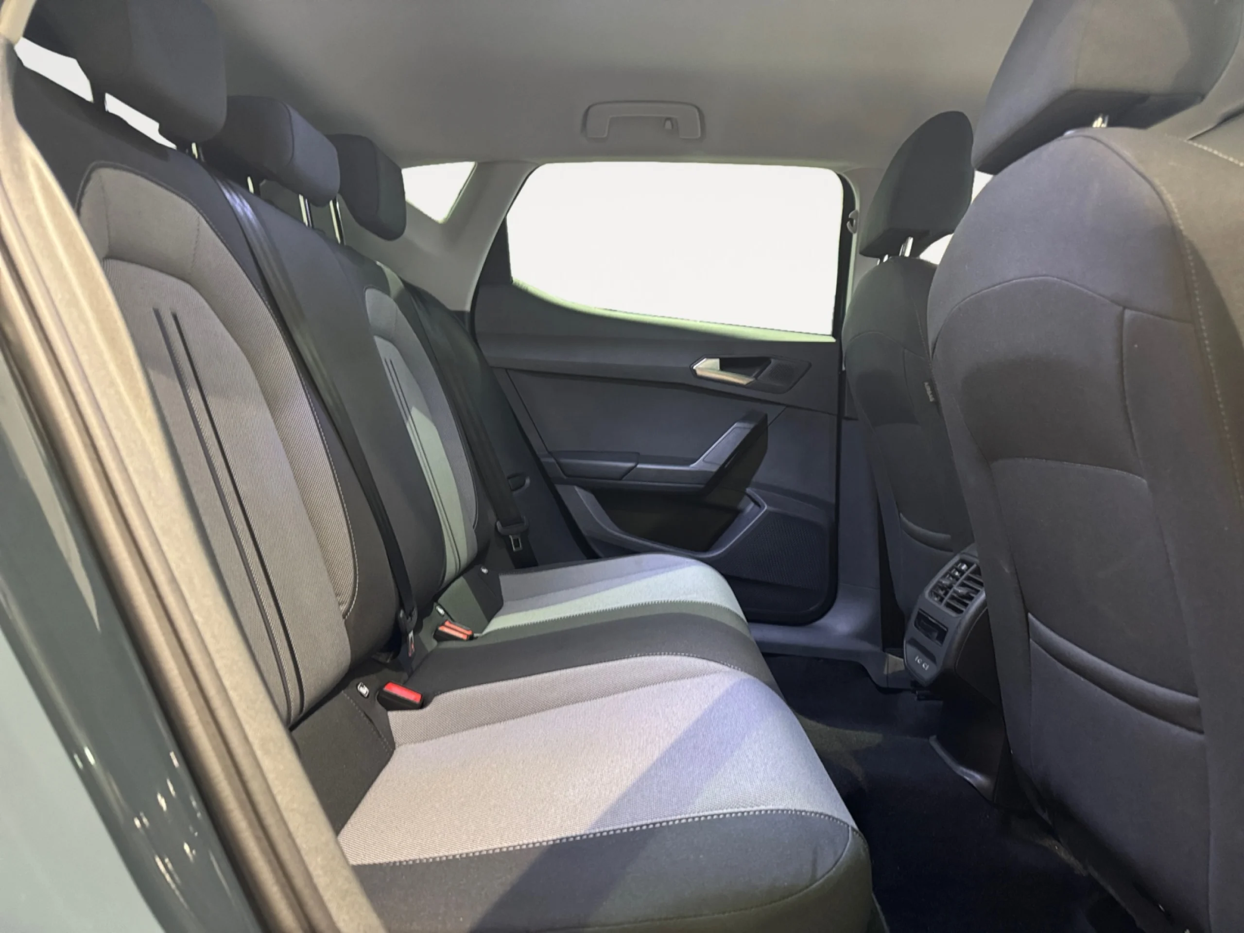 SEAT LEON 1.5 TSI 85KW S&S STYLE 25 ANIVERSARIO - Foto 6