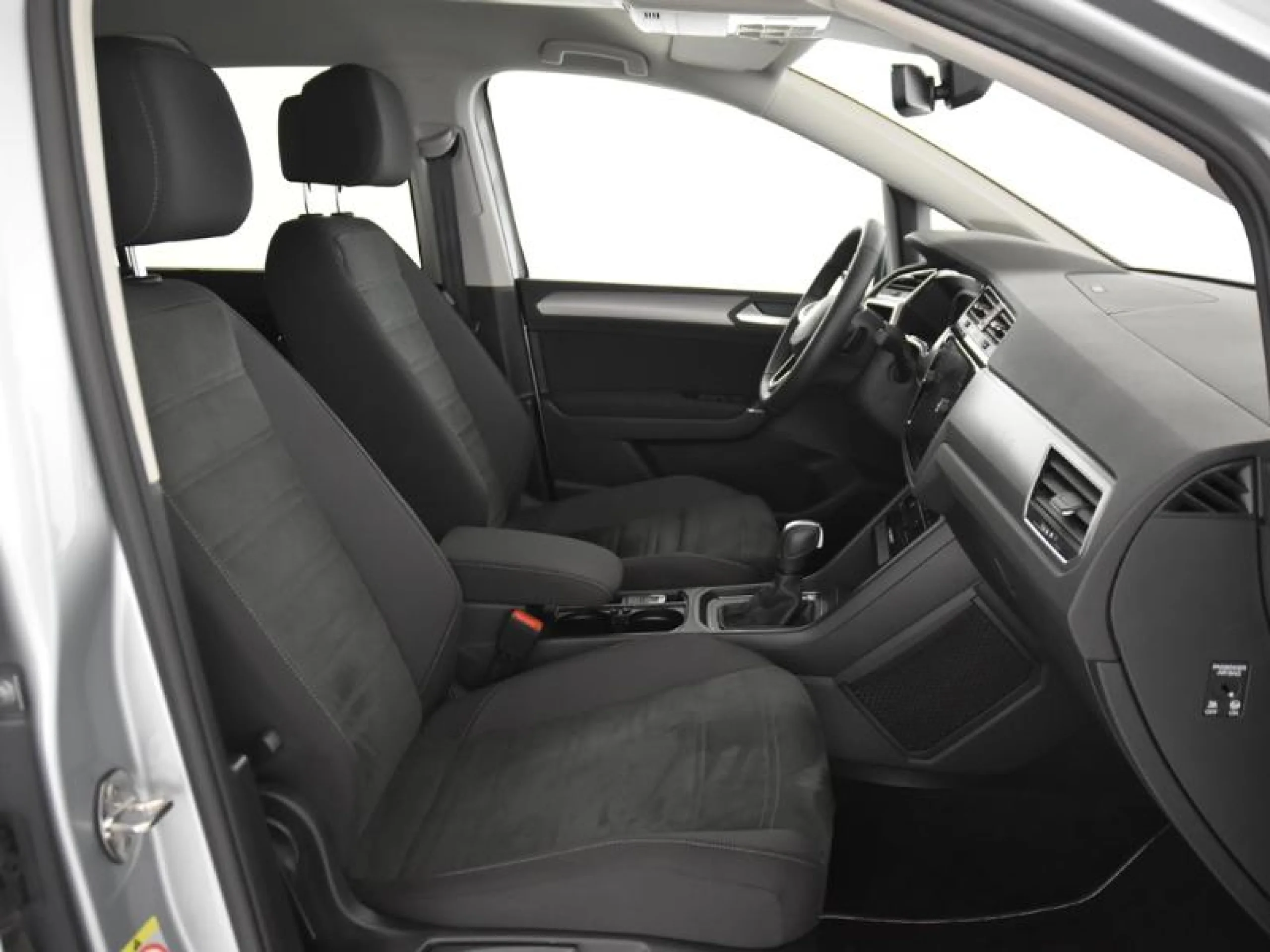 VOLKSWAGEN TOURAN ··MÁS·· 2.0 TDI 110KW (150CV) DSG - Foto 5