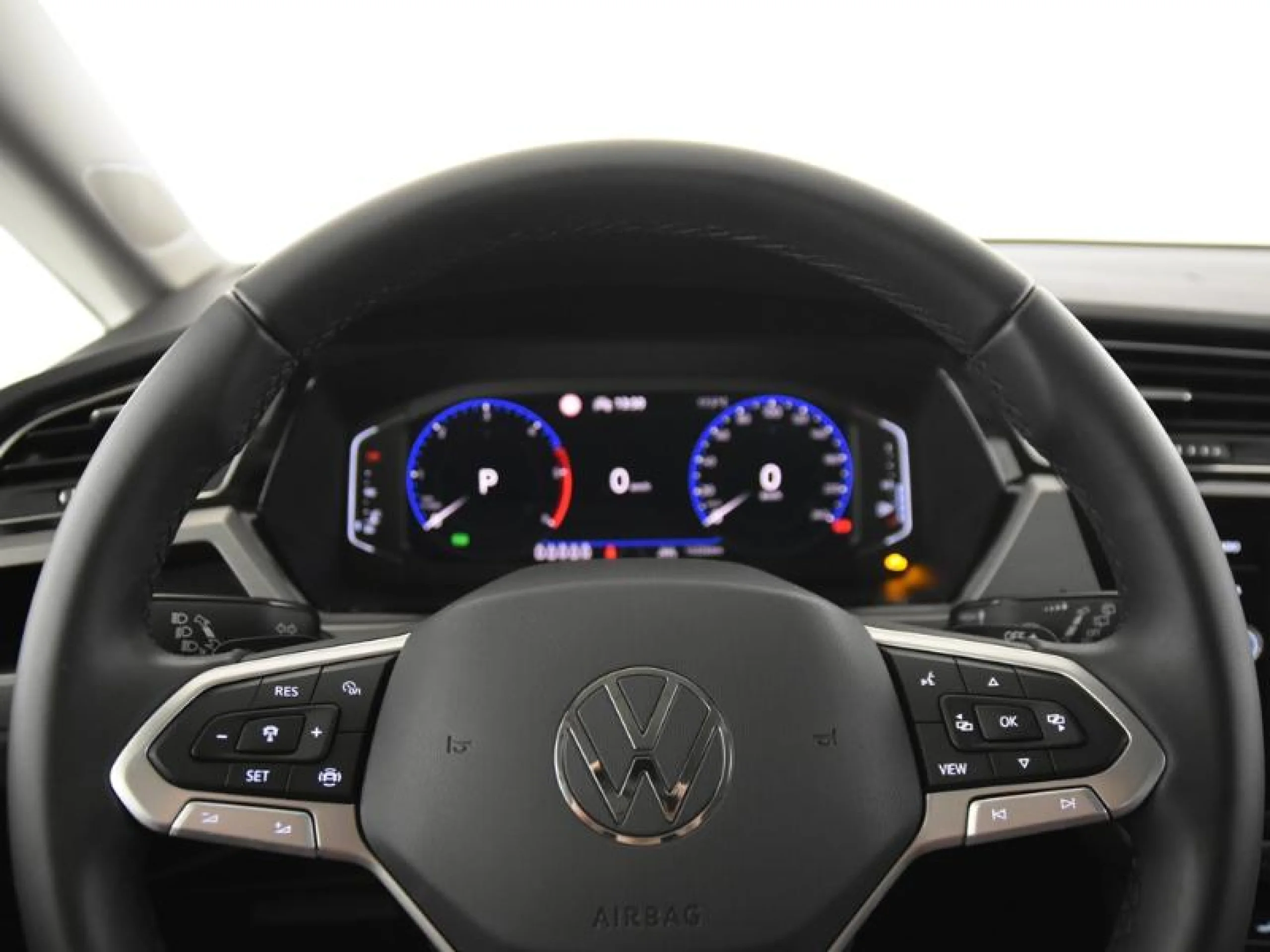 VOLKSWAGEN TOURAN ··MÁS·· 2.0 TDI 110KW (150CV) DSG - Foto 13
