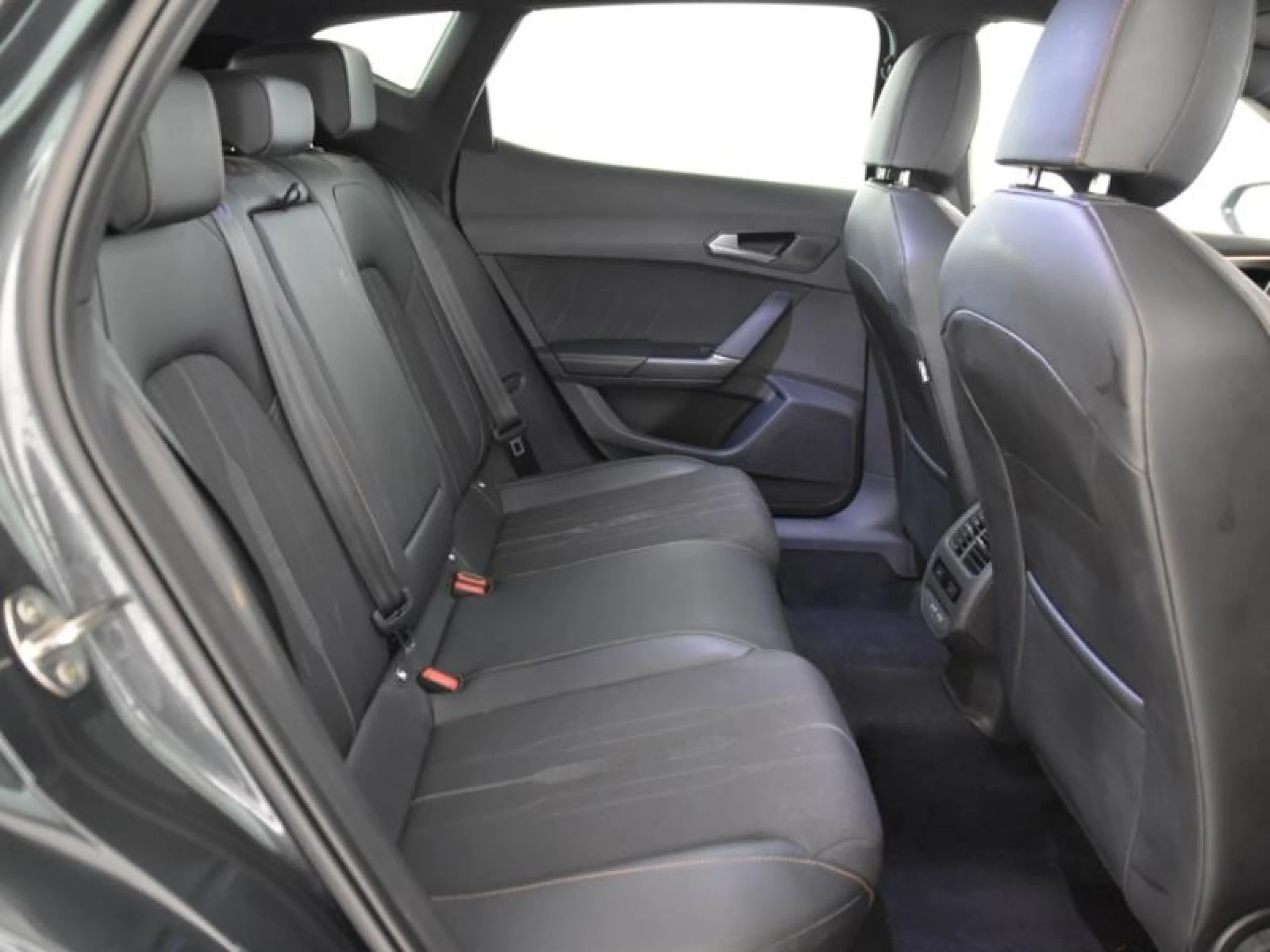 CUPRA FORMENTOR 1.5 TSI 110KW (150 CV) - Foto 6